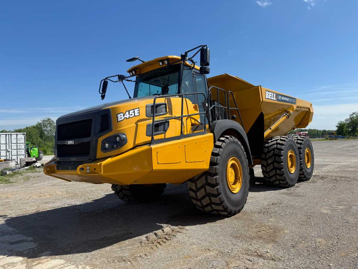 2025 BELL B45E Photo 1