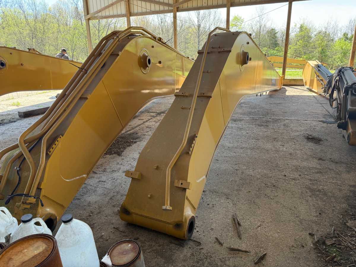 SANY SY235 LONG REACH (BOOM) Photo 1