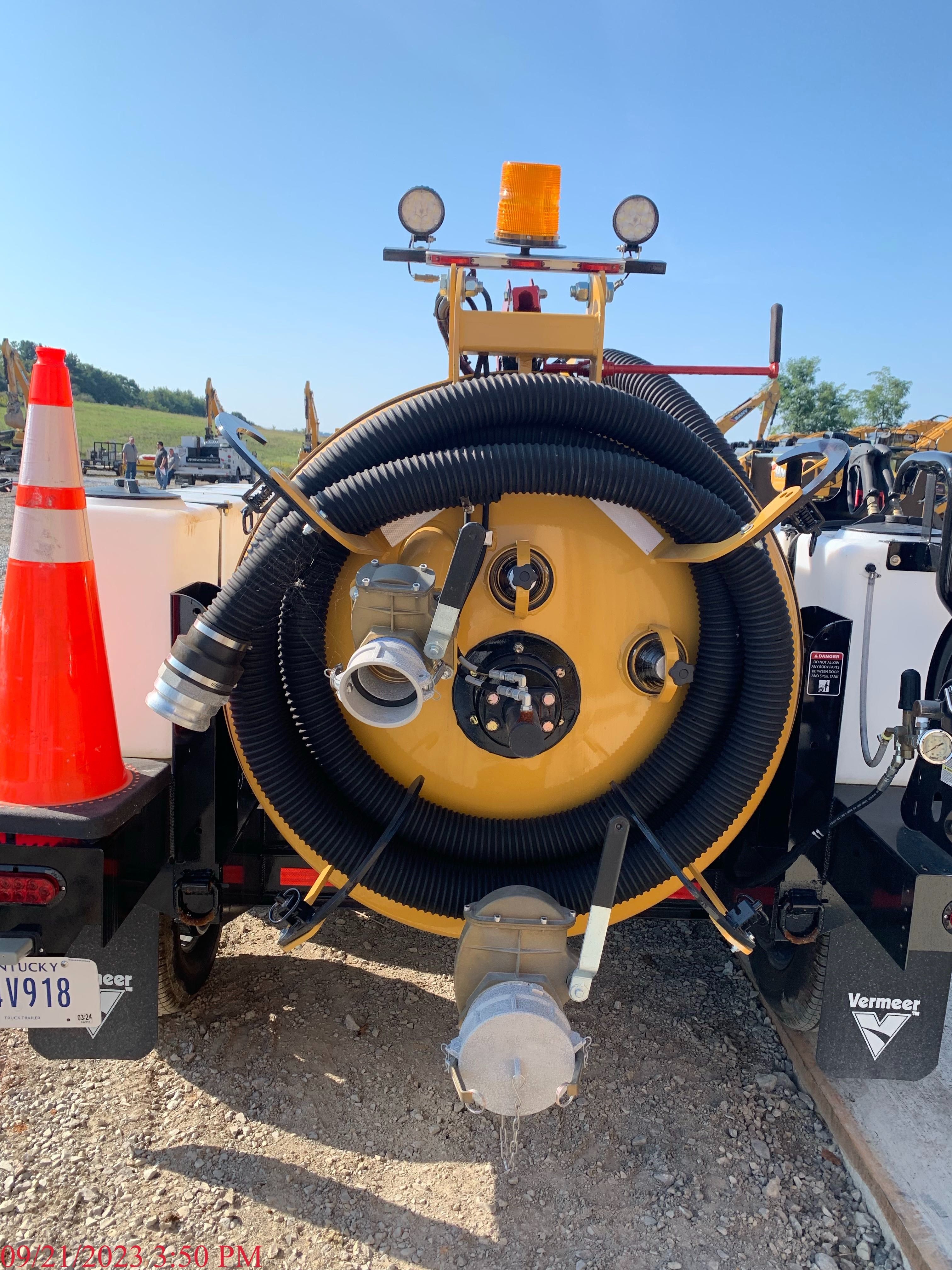 2023 VACTRON LP573XDT VACUUM w/trailer Photo 6 Thumbnail