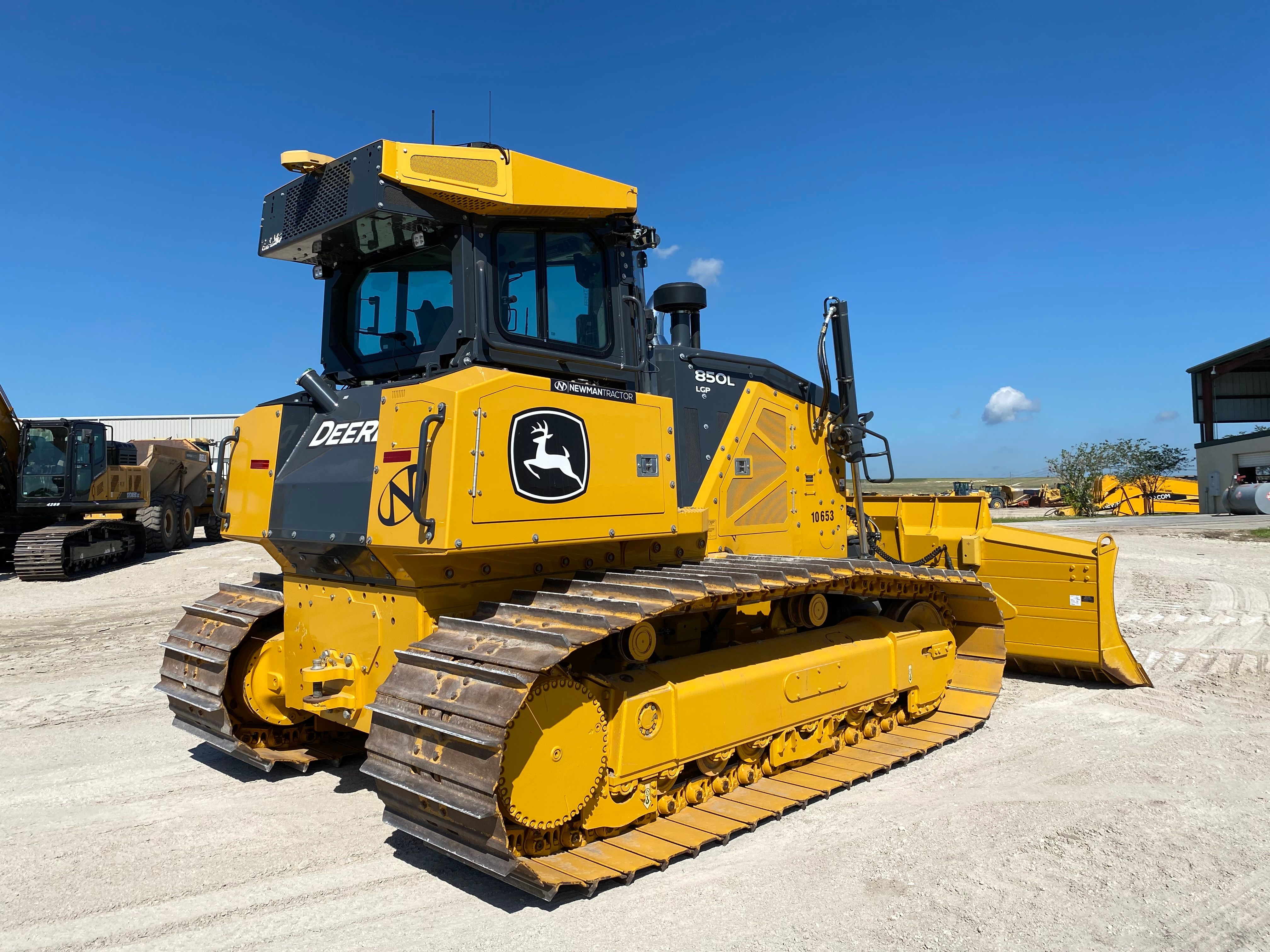 2022 JOHN DEERE 850L LGP Photo 4 Thumbnail