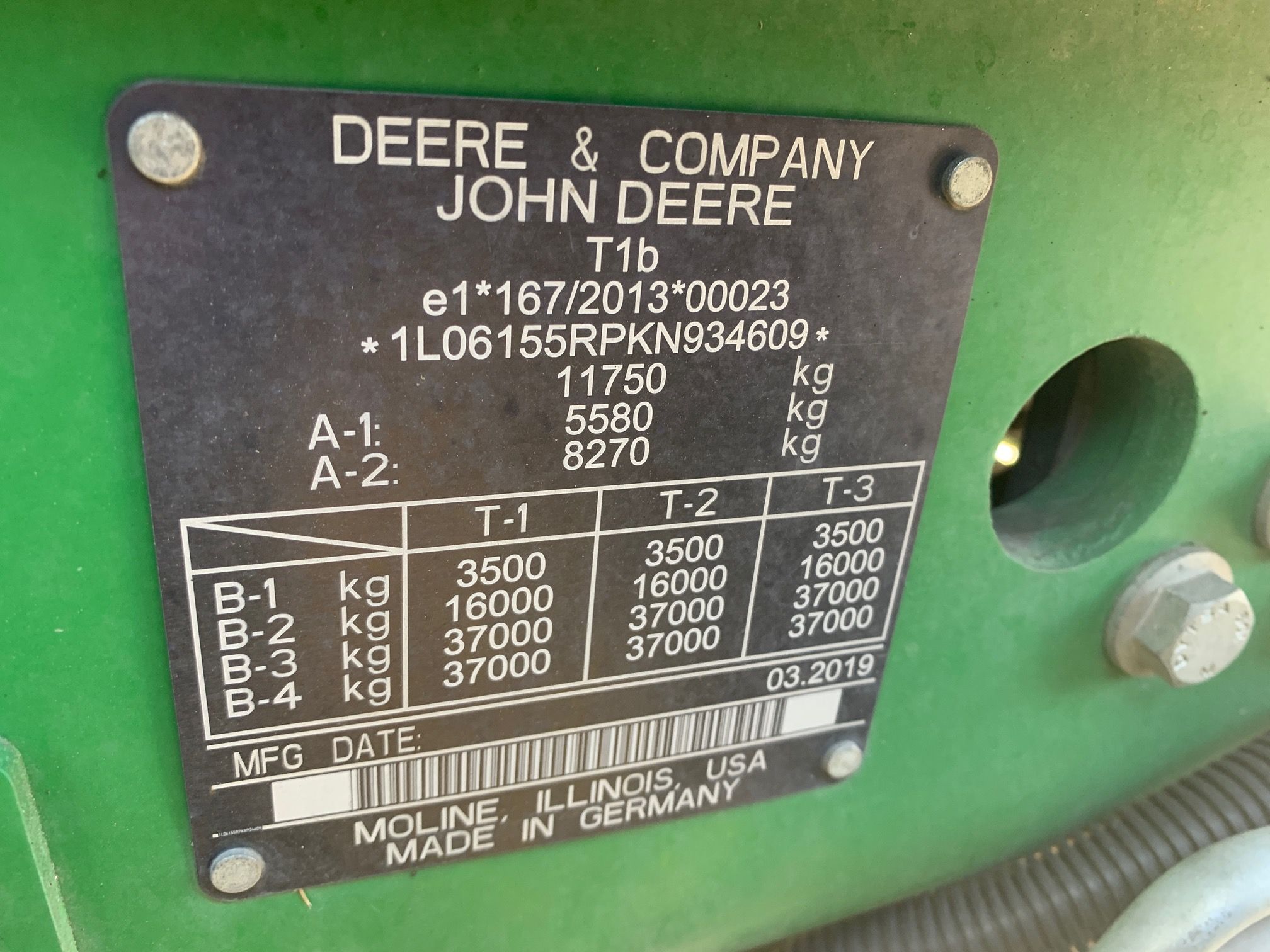 2019 JOHN DEERE 6155R Photo 11 Thumbnail
