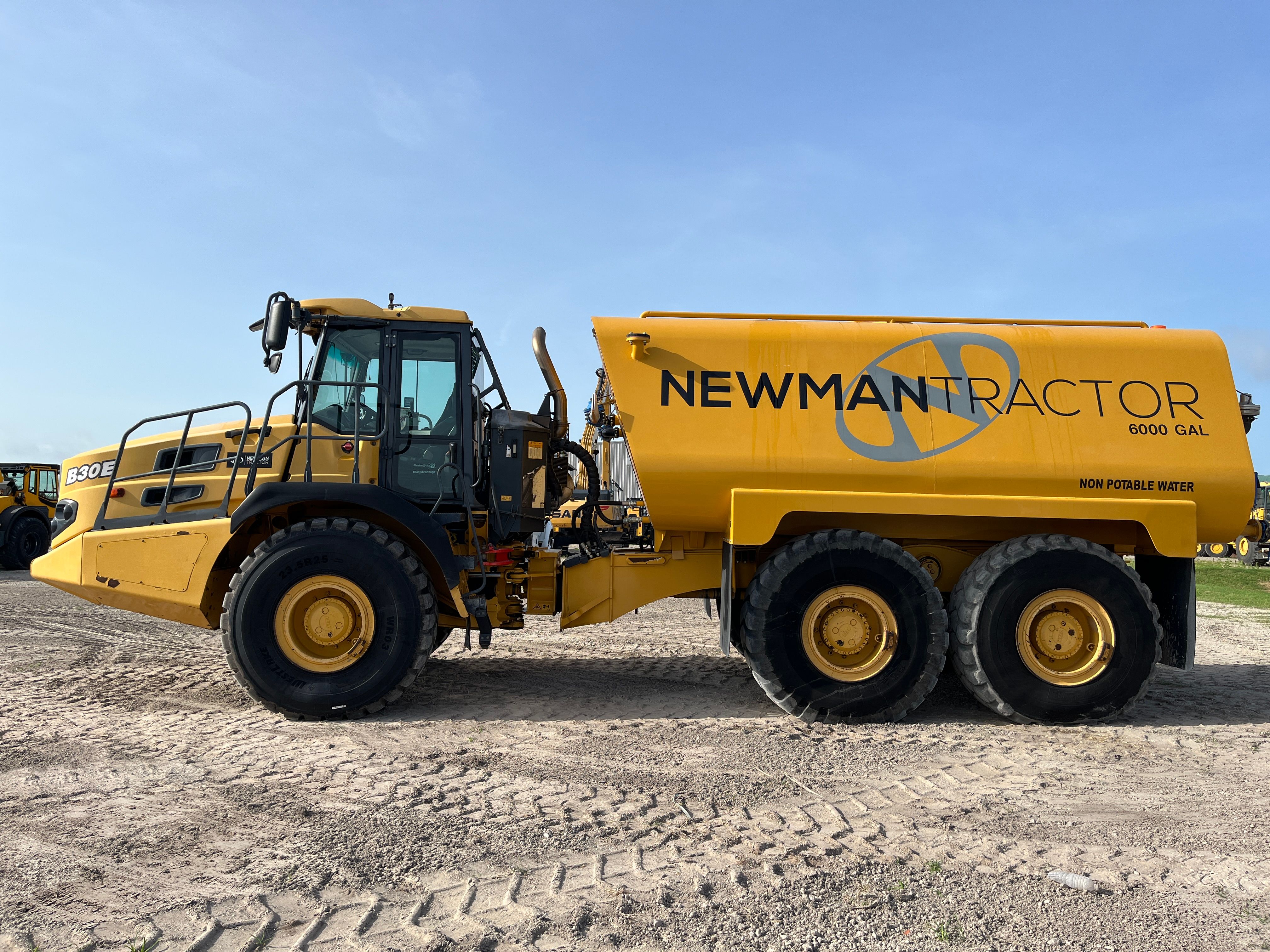 2019 BELL B30E Photo 2 Thumbnail