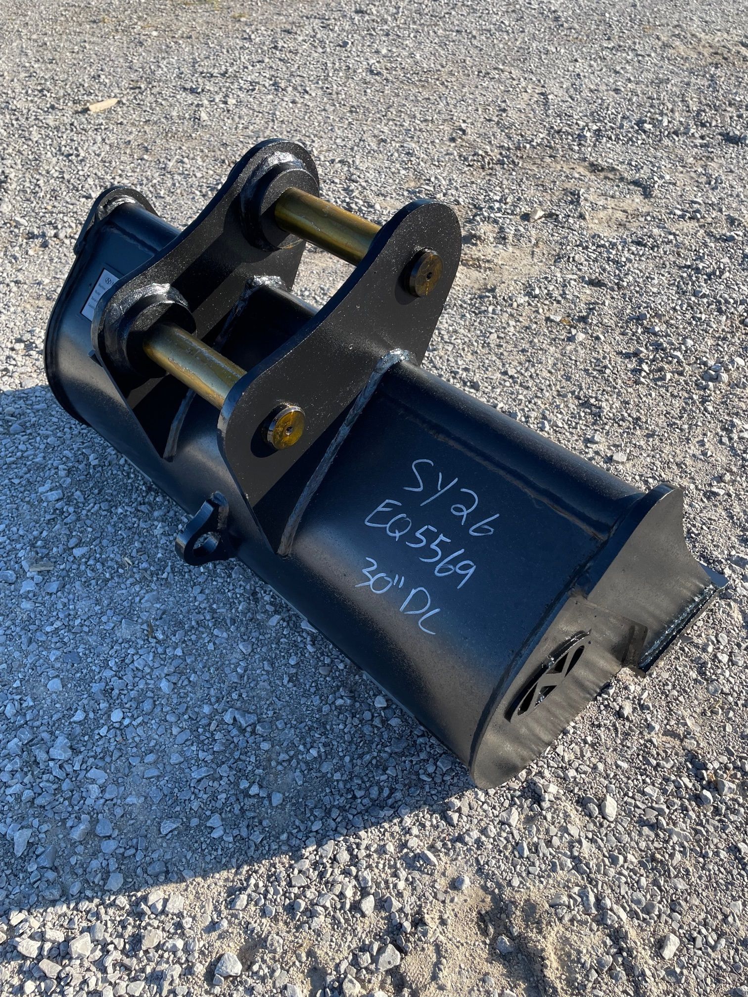 30" EXCAVATOR DITCH CLEANING BUCKET 40MM PIN Photo 5 Thumbnail