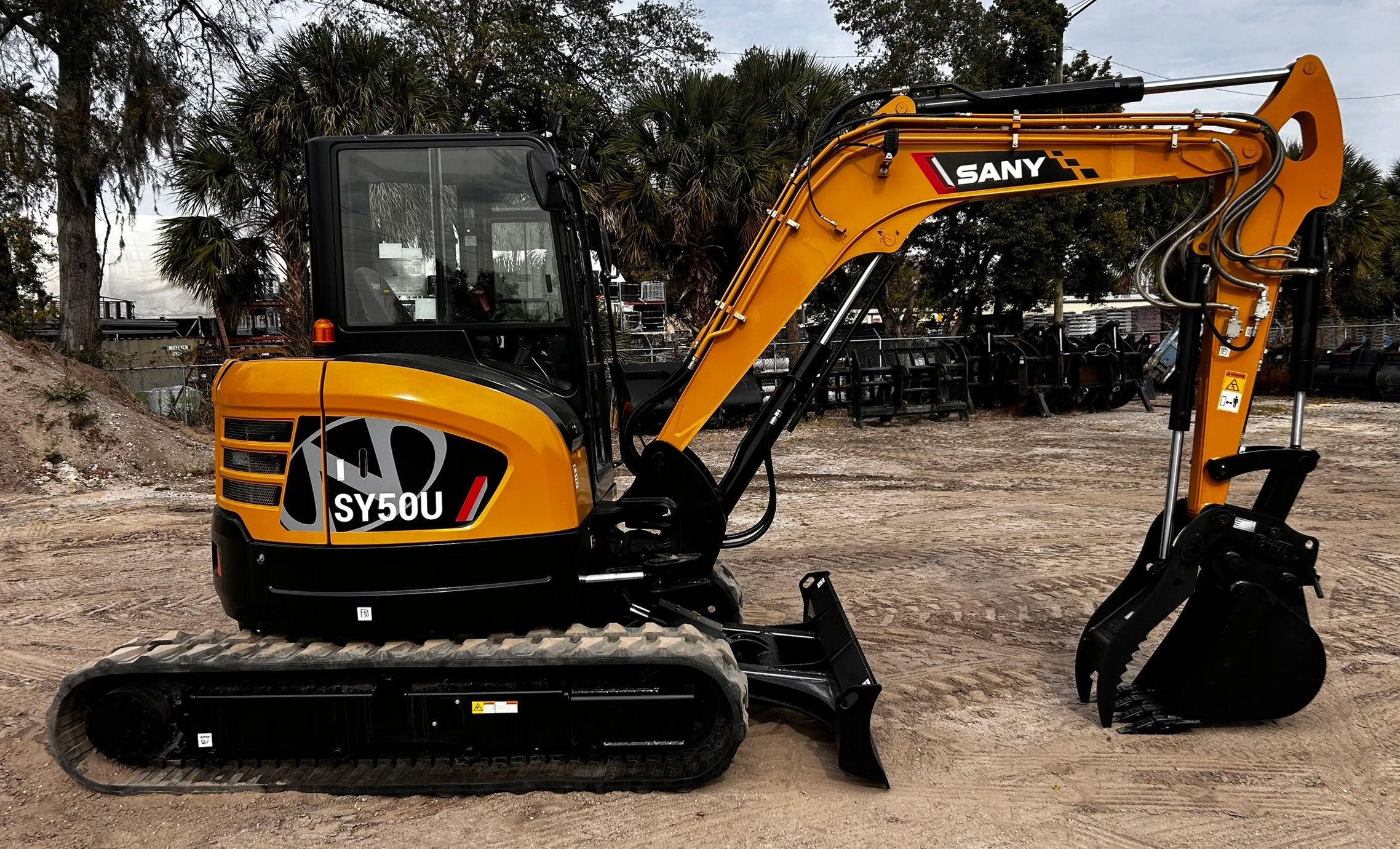 2025 SANY SY50U Photo 5 Thumbnail