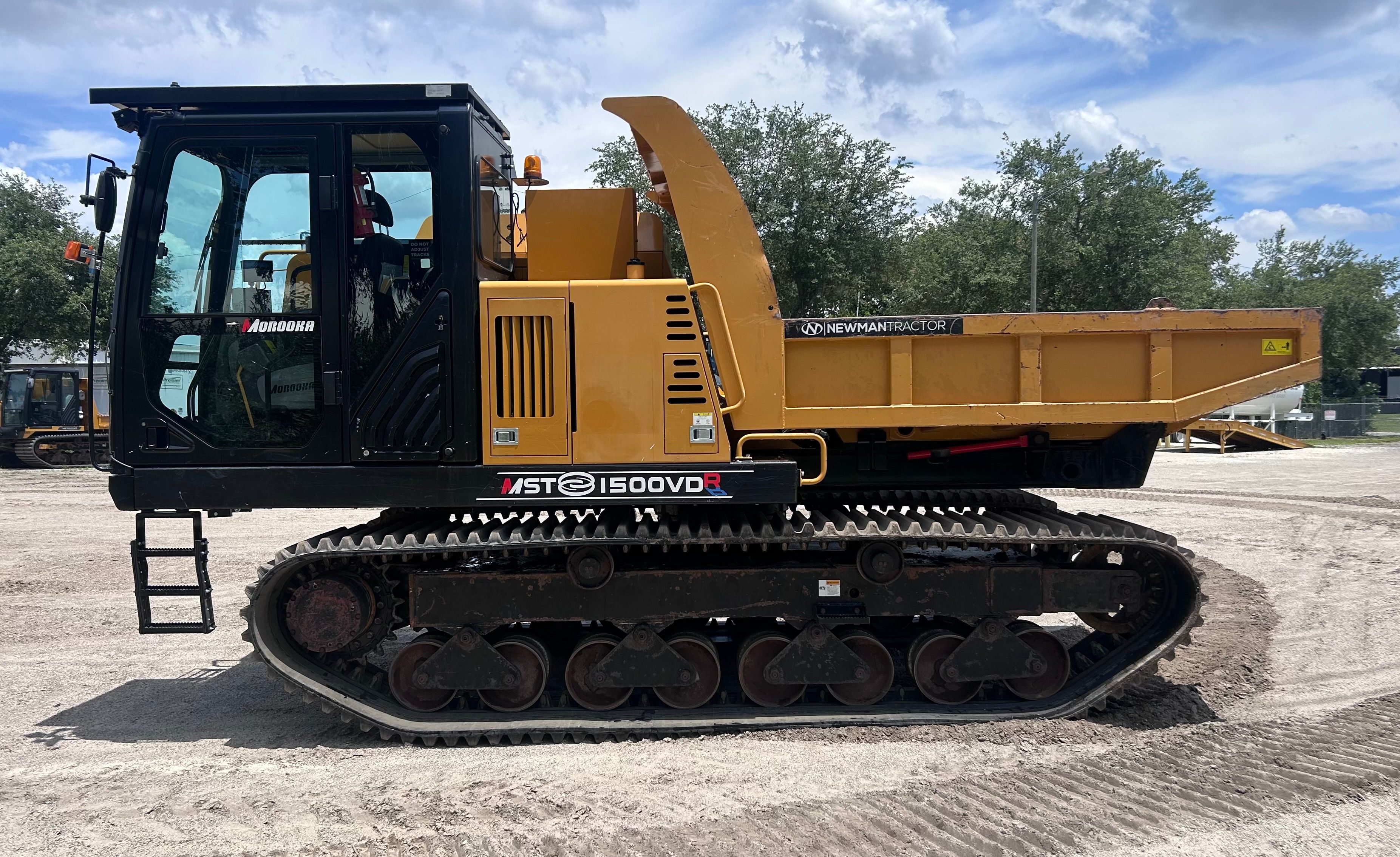 2023 MOROOKA MST 1500VDR Photo 2 Thumbnail