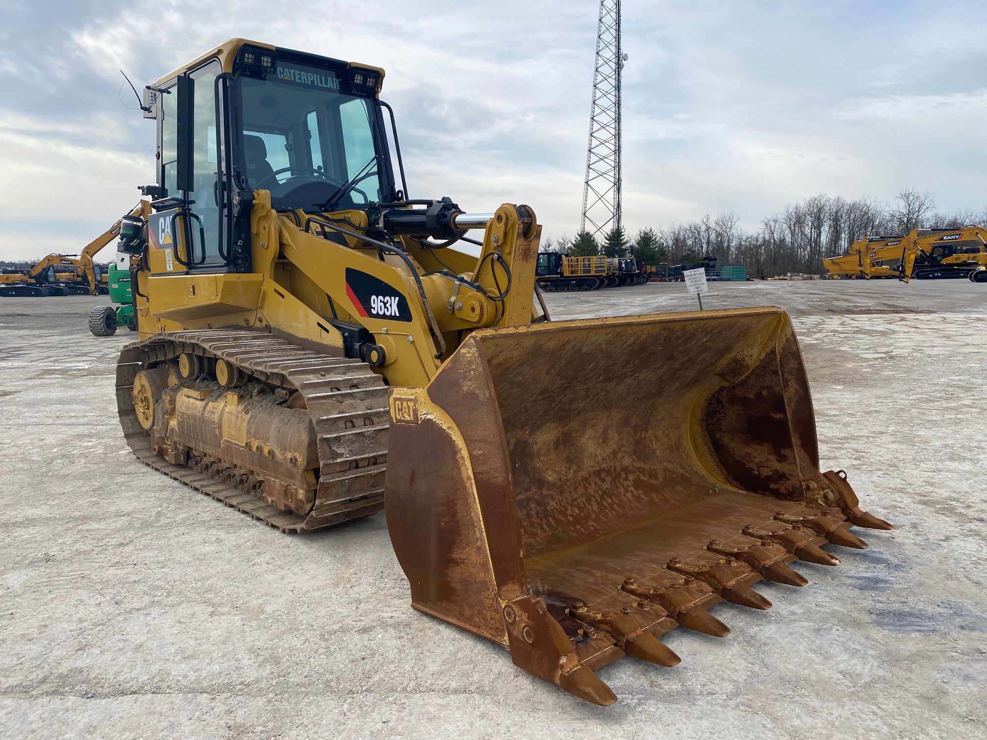 2019 CAT 963K Photo 7 Thumbnail