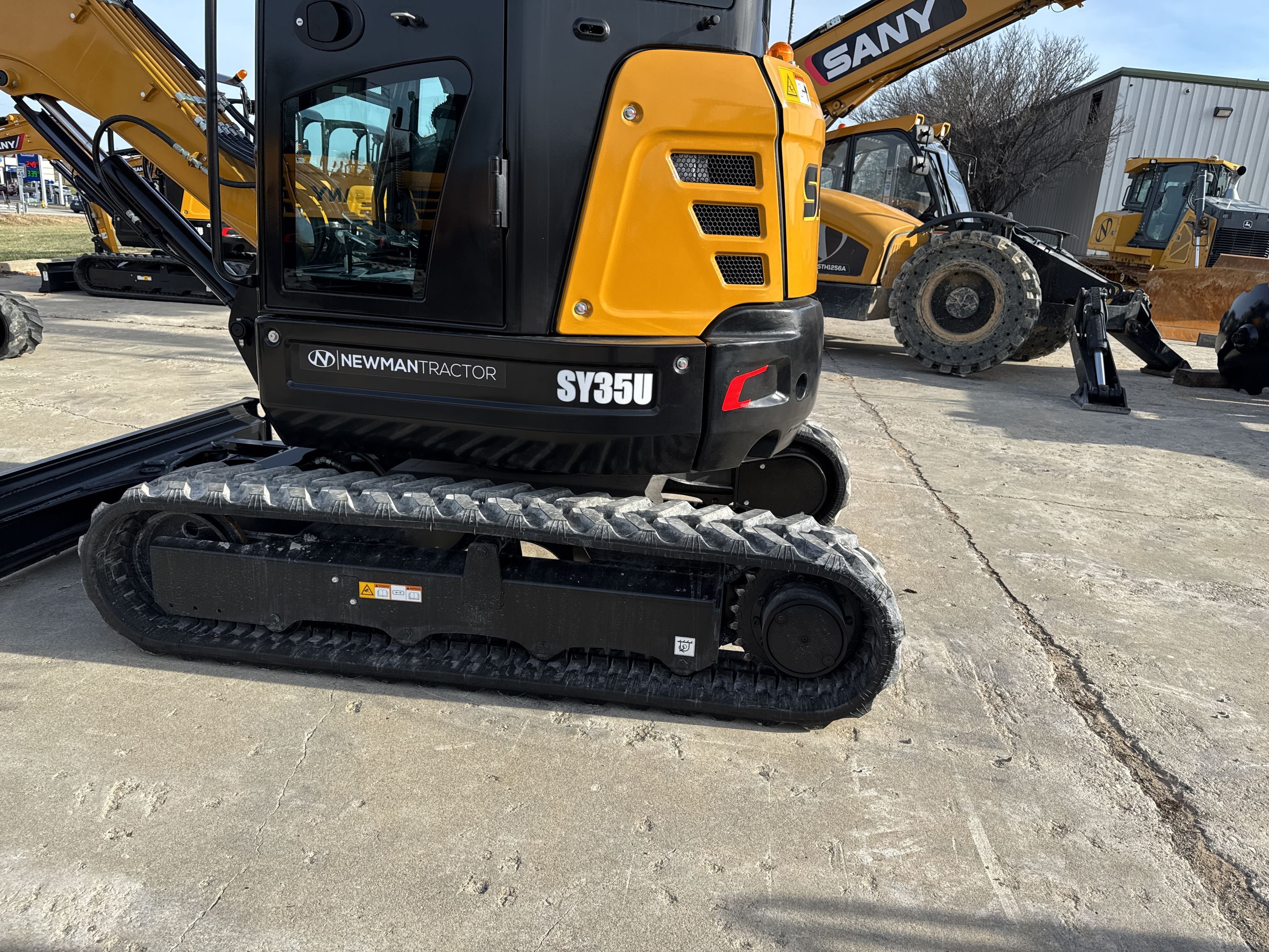 Equipment Photo - EQ14032 Thumbnail