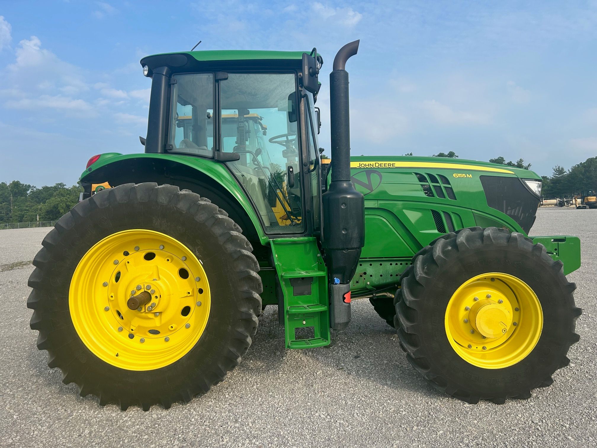 2021 JOHN DEERE 6155M Photo 5 Thumbnail