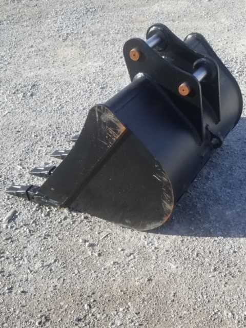 42" EXCAVATOR DITCH CLEANING BUCKET 45MM PIN Photo 1