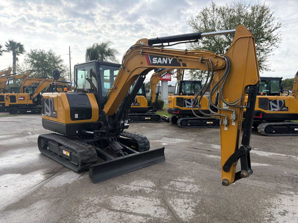 Equipment Photo - EQ14018