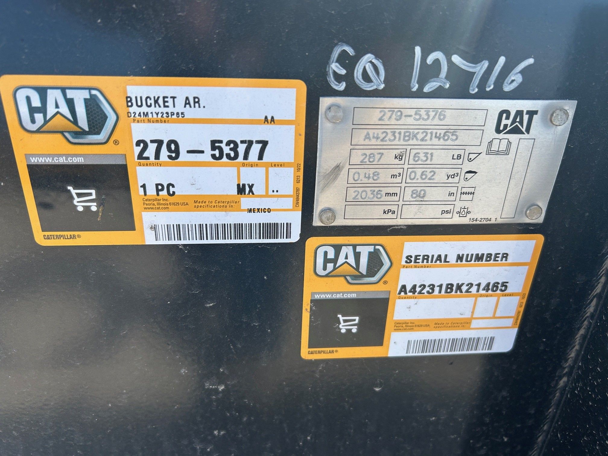 CAT 299D3 80" Skid Steer Bucket Photo 5 Thumbnail