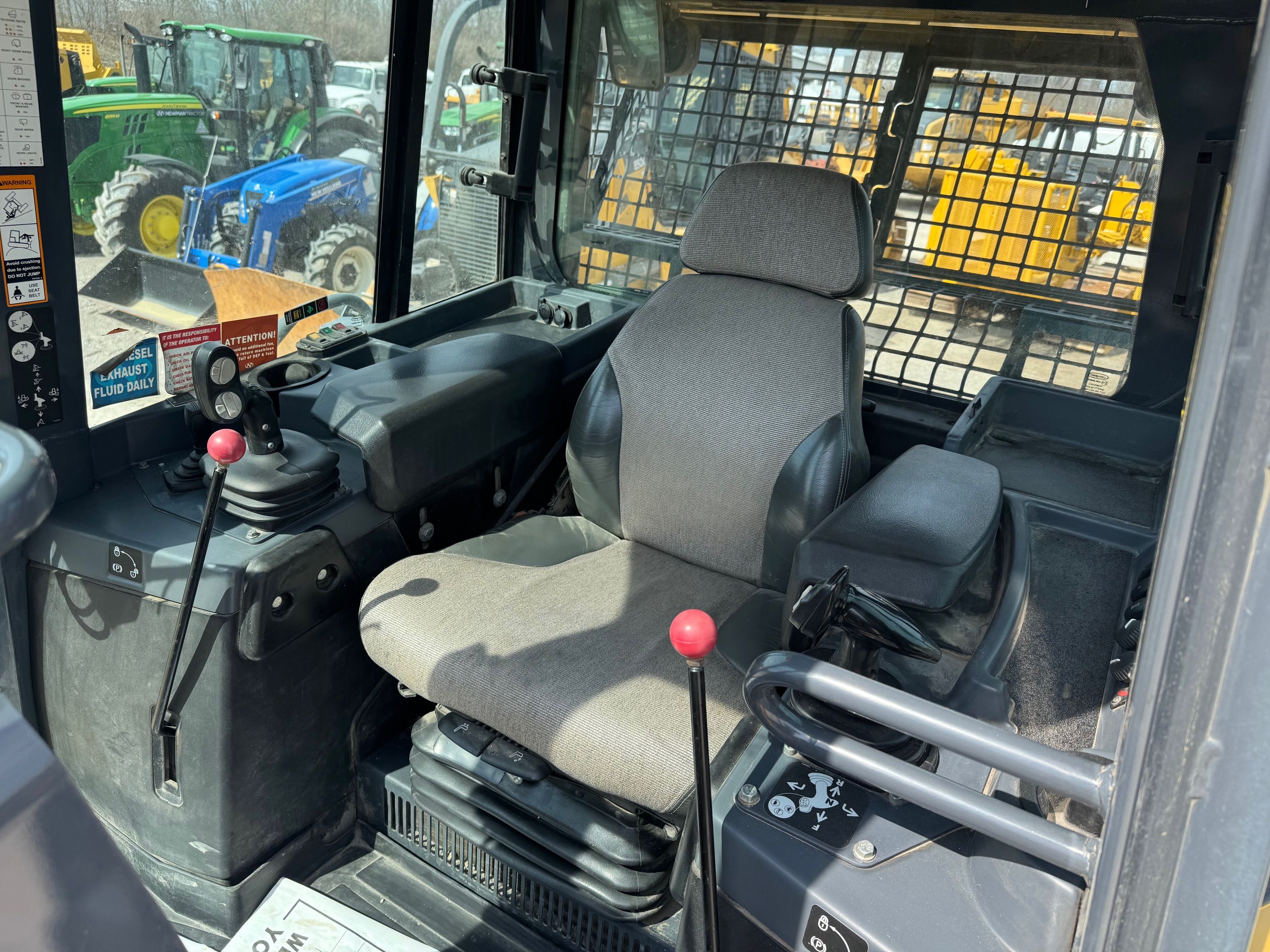 2017 JOHN DEERE 850K WLT Photo 7 Thumbnail