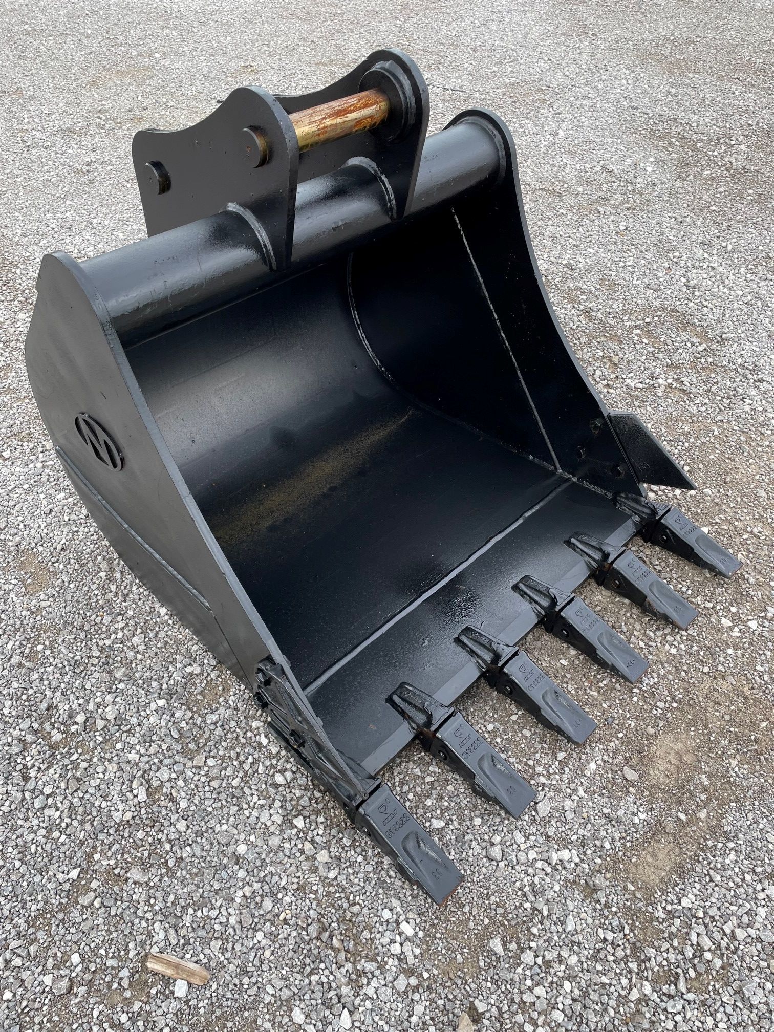 36" EXCAVATOR DIGGING BUCKET 50MM PIN Photo 2 Thumbnail