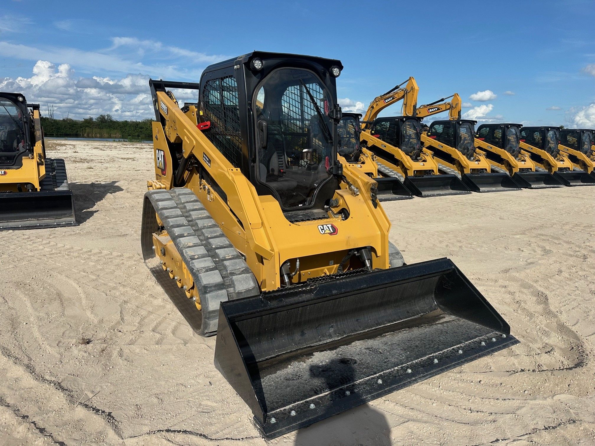 2024 CAT 299D3 Photo 6 Thumbnail