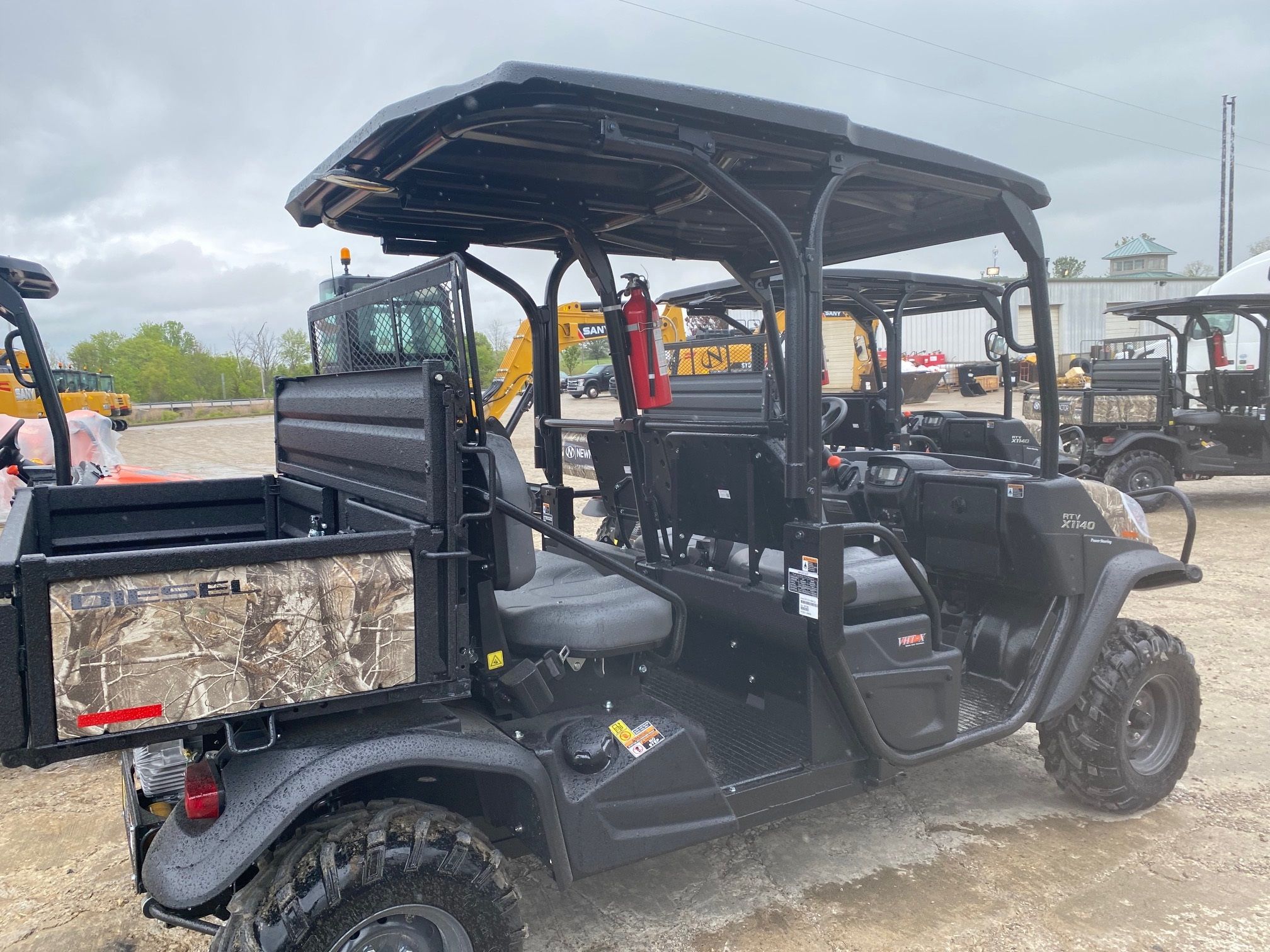 2023 KUBOTA RTV-X1140 Photo 6 Thumbnail