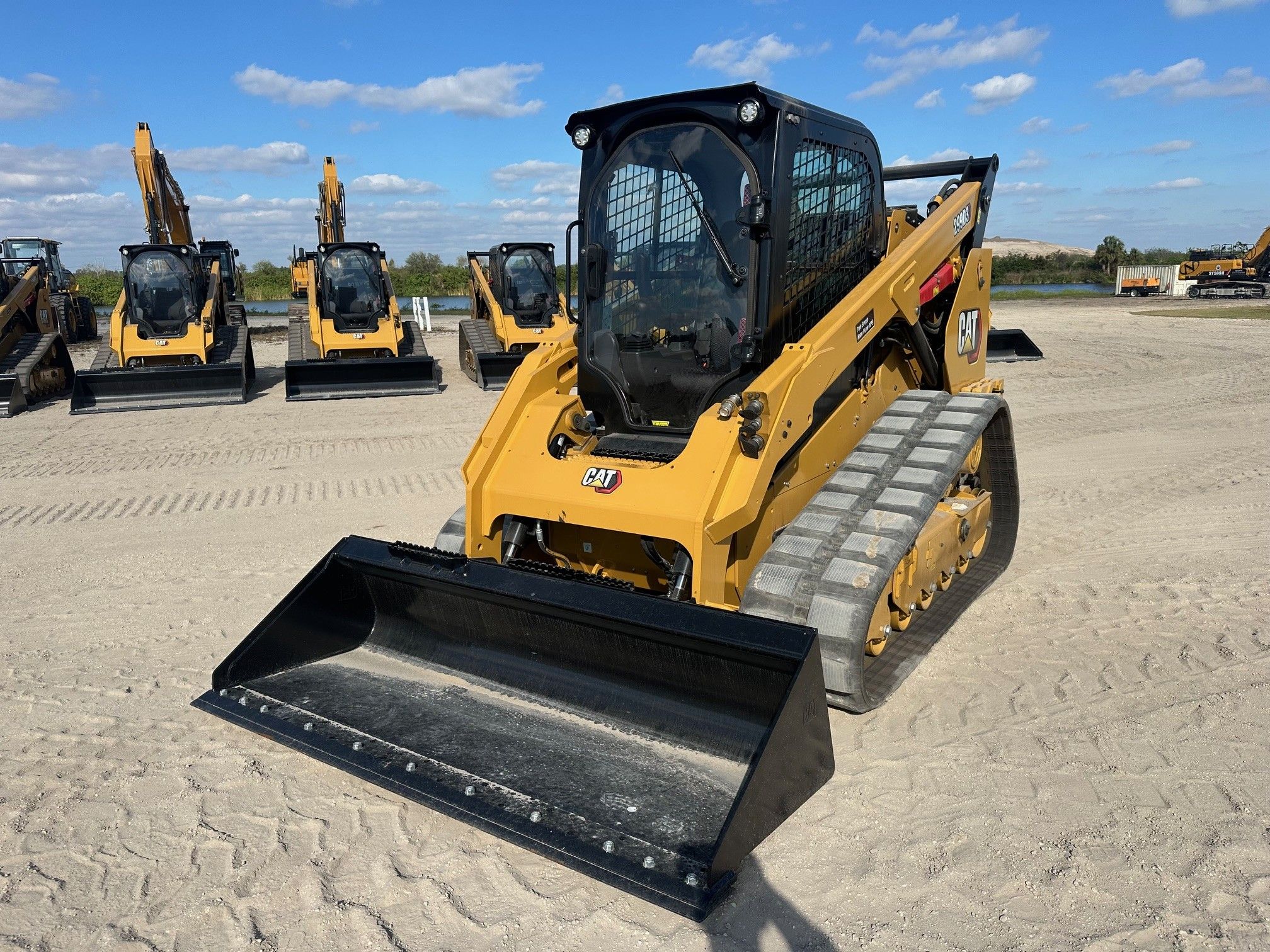 2024 CAT 299D3 Photo 1 Thumbnail