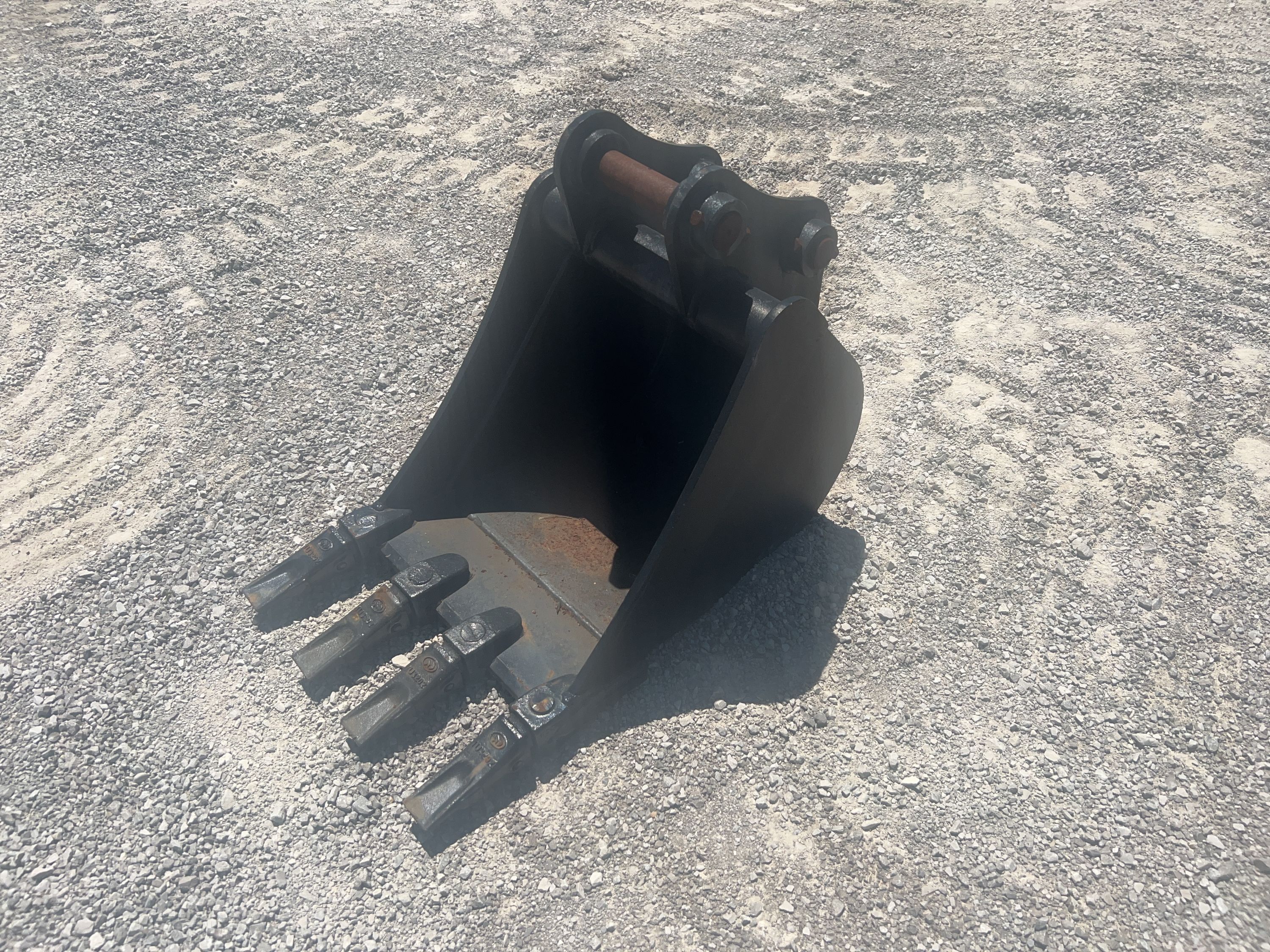 Equipment Photo - EQ8138