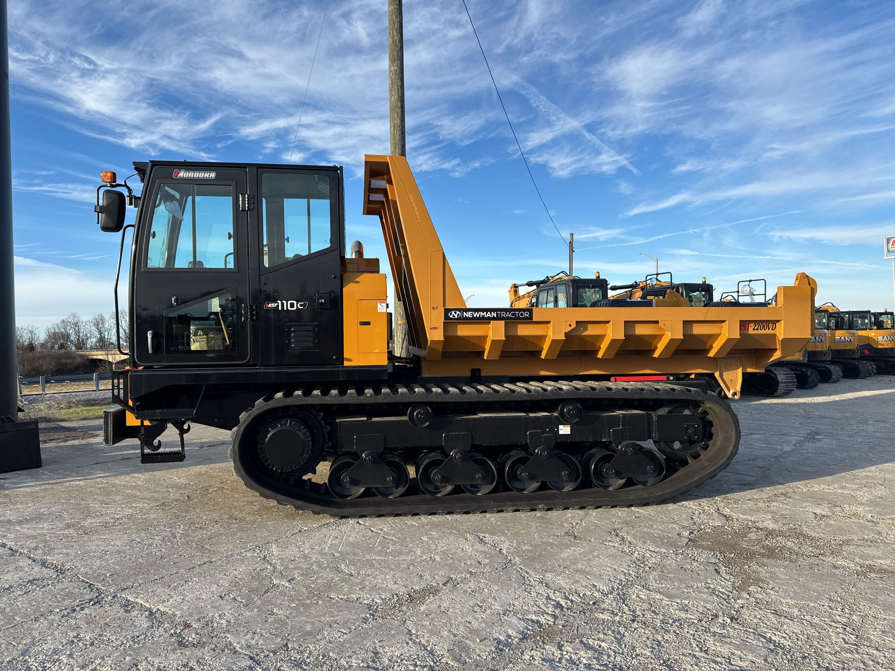 2025 MOROOKA MST 110C Photo 2 Thumbnail