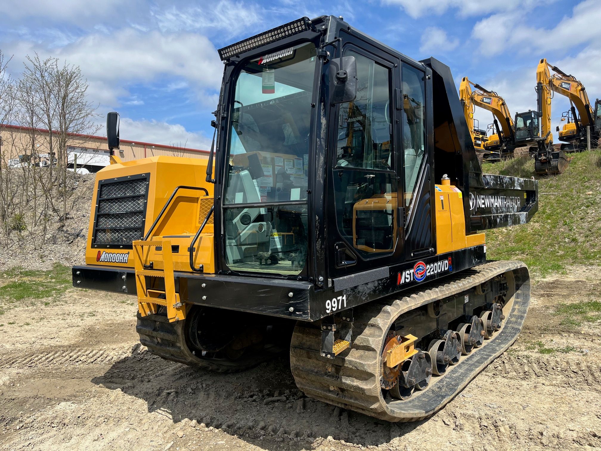 2023 MOROOKA MST 2200VDR Photo 1 Thumbnail