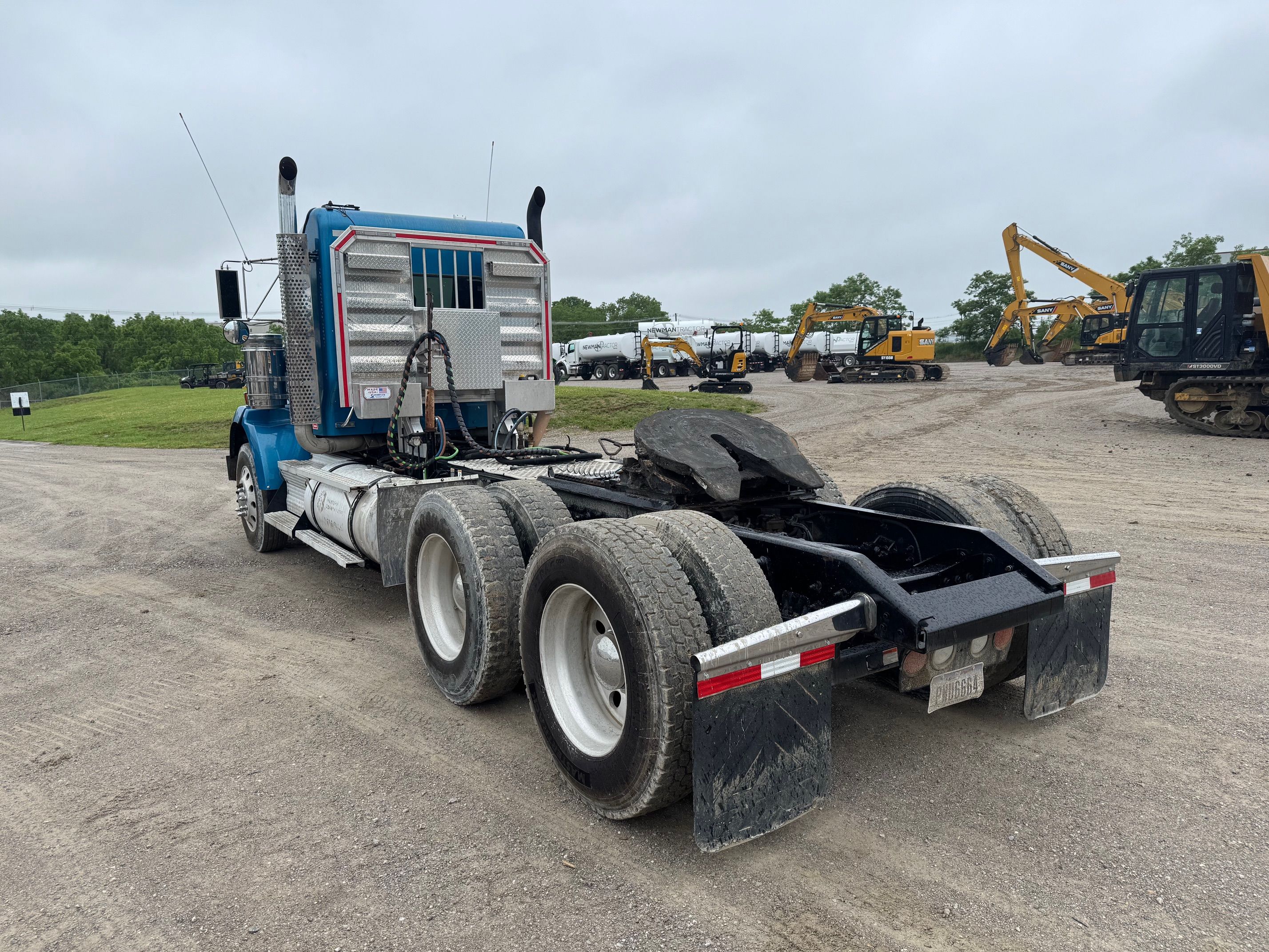 2012 KENWORTH T800 Photo 2 Thumbnail