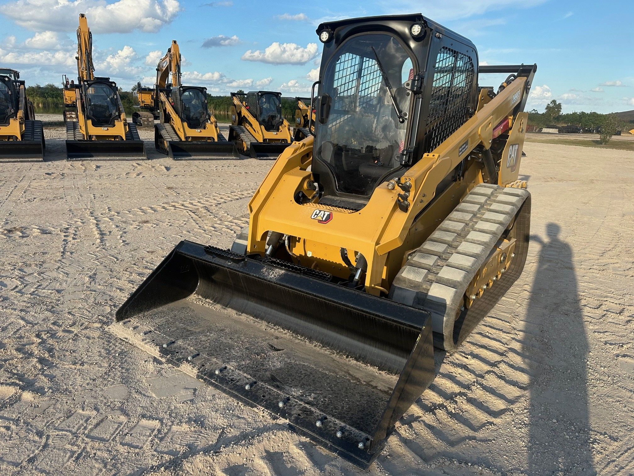 2024 CAT 299D3 Photo 1 Thumbnail