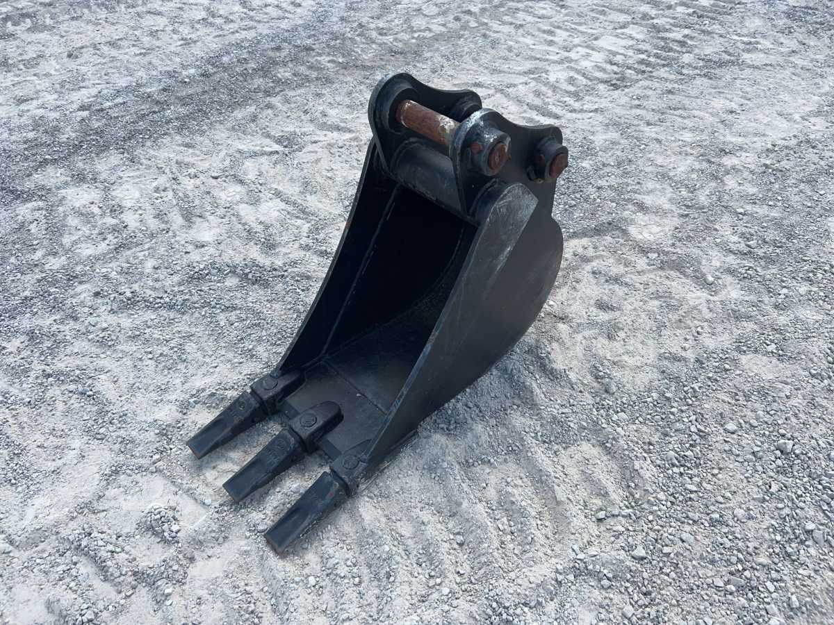 Equipment Photo - EQ6872