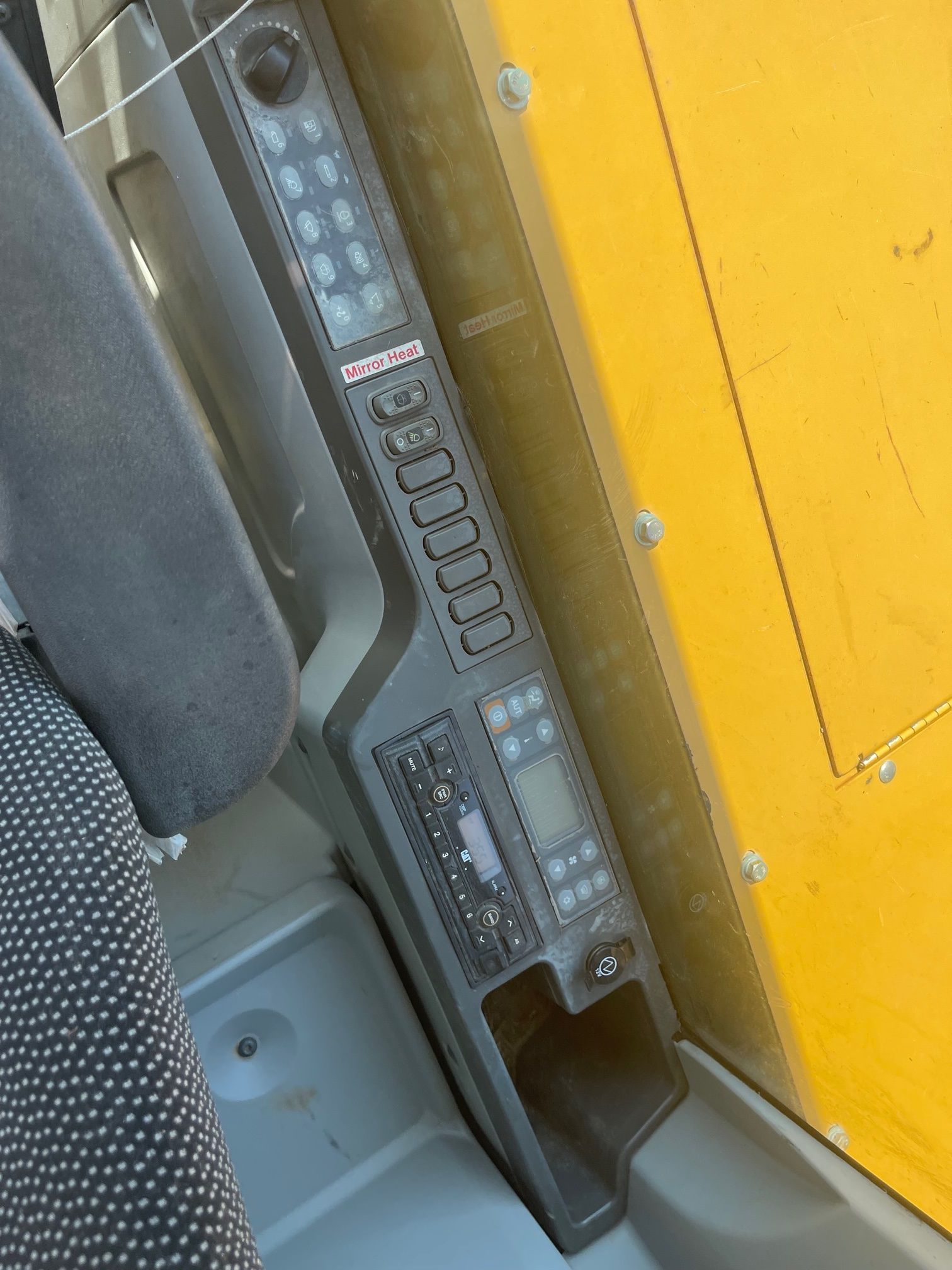 2019 MOROOKA MST 1500VD Photo 10 Thumbnail