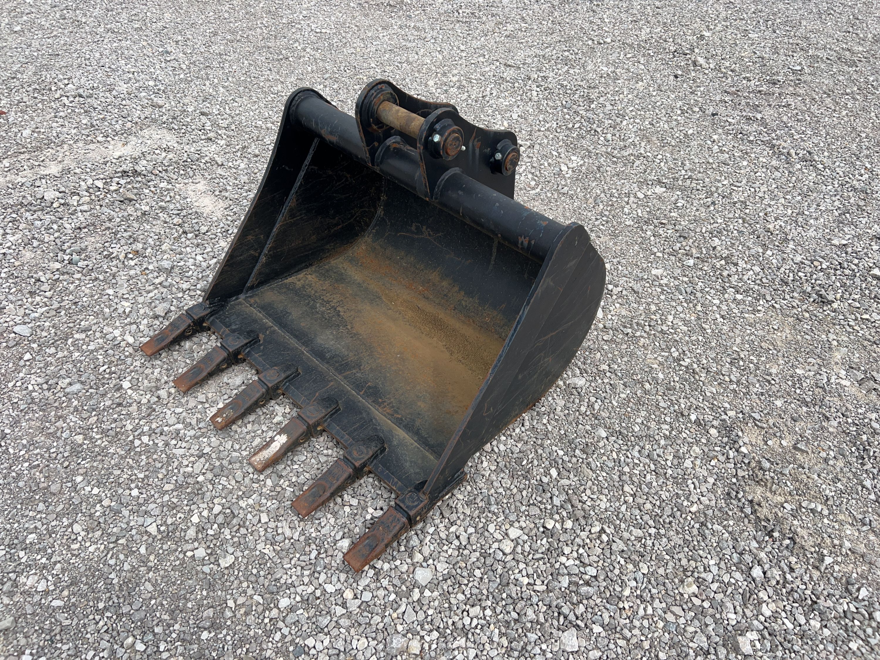 Equipment Photo - EQ7018