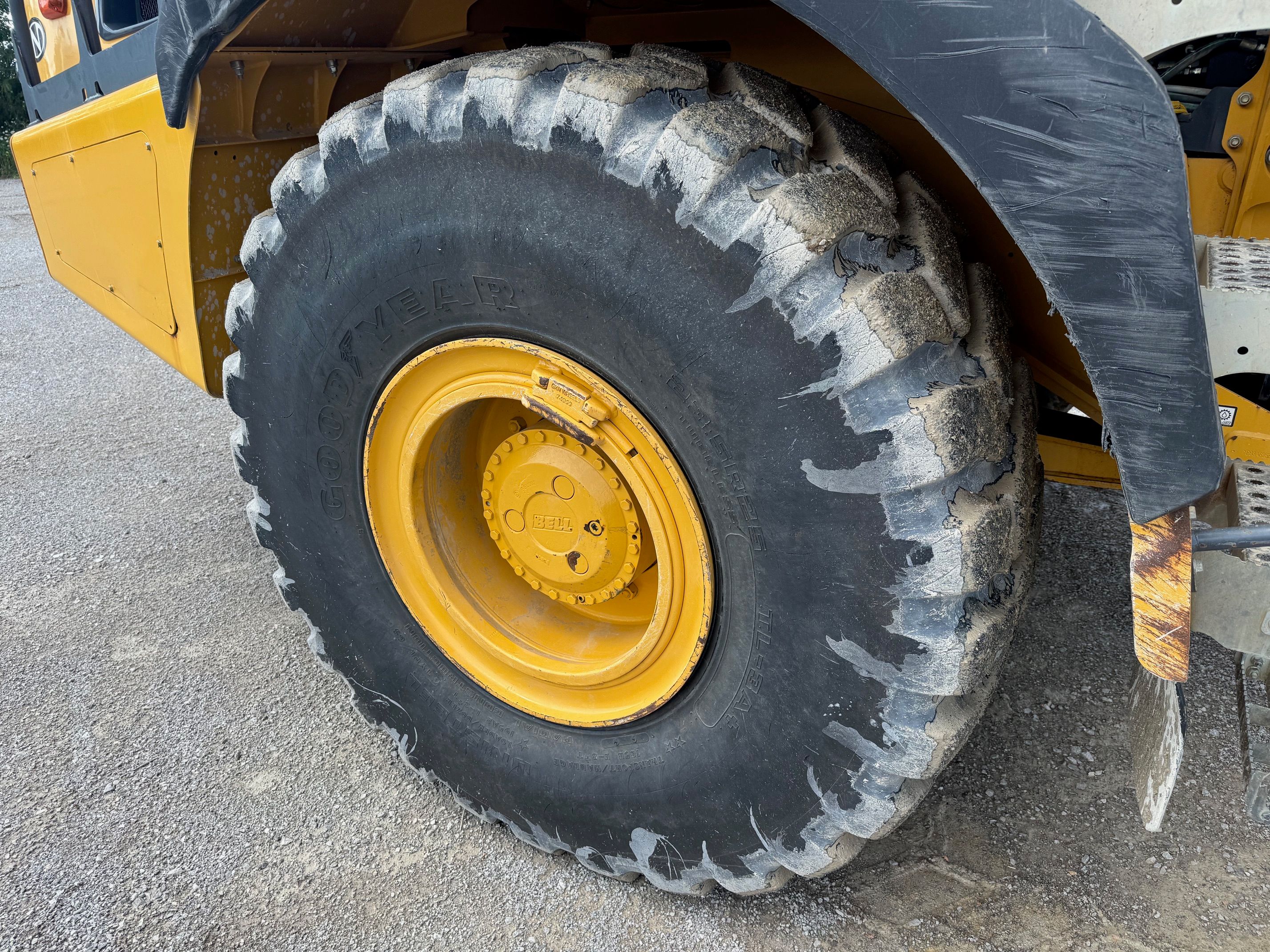 2019 BELL B25E Photo 8 Thumbnail