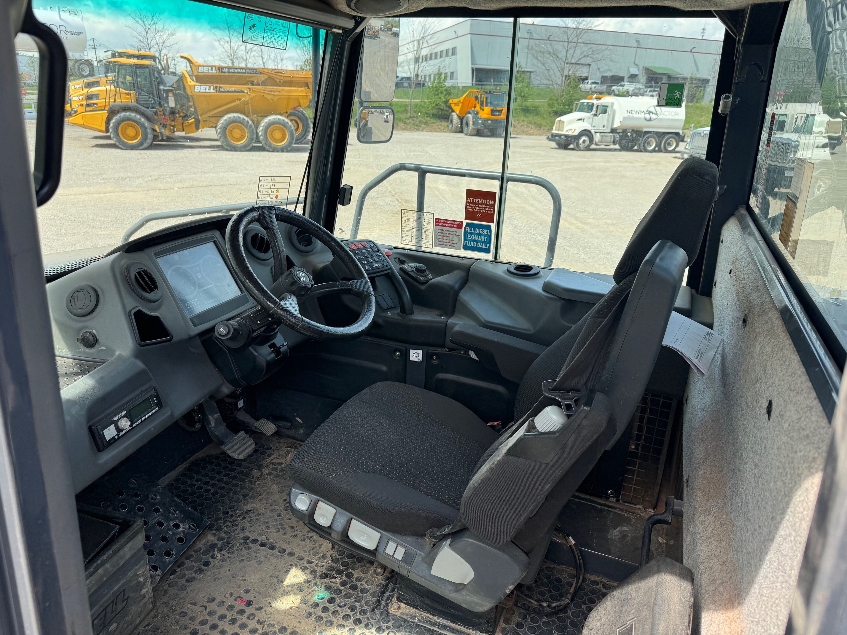 2019 BELL B25E Photo 9 Thumbnail