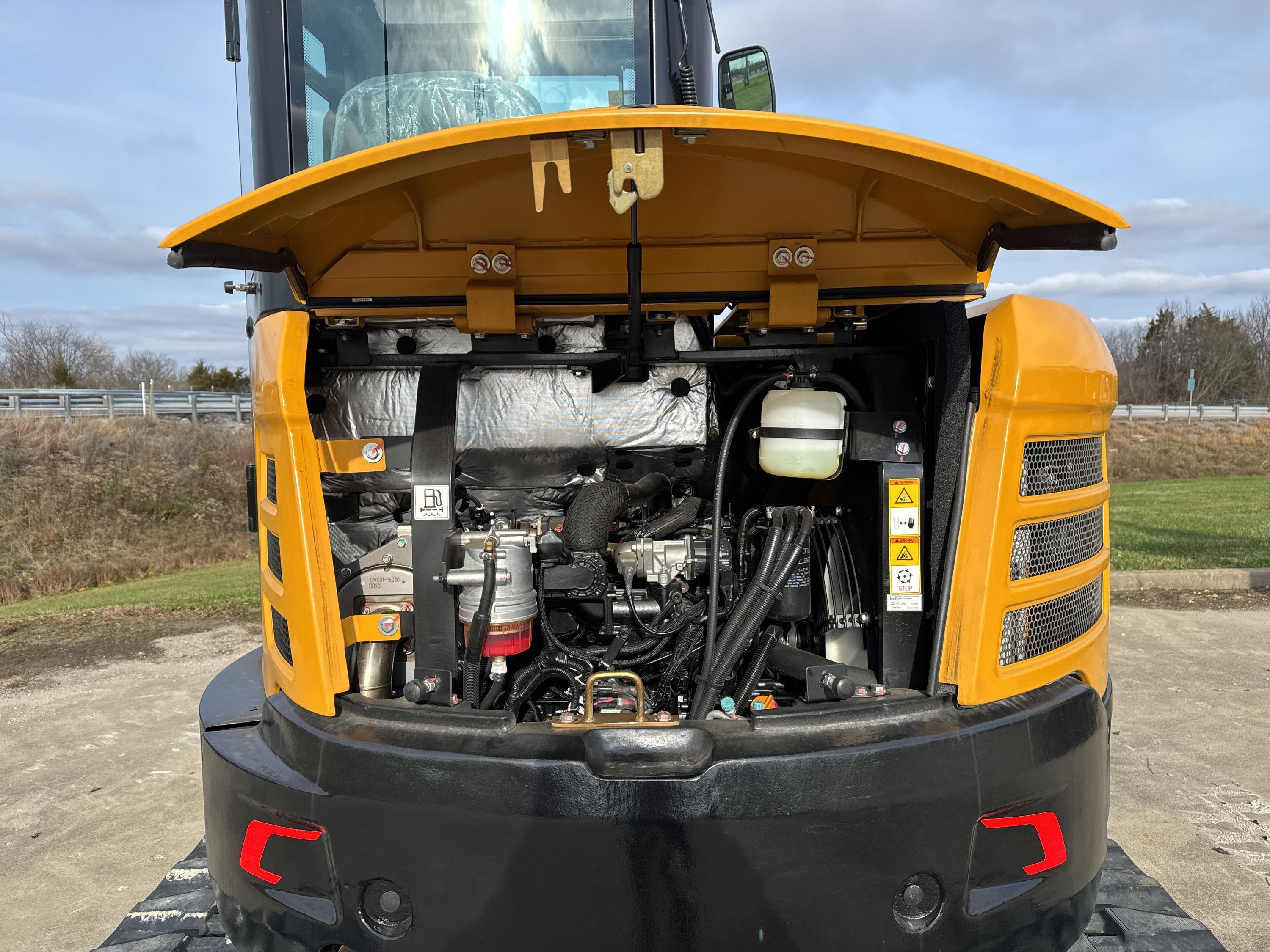 2025 SANY SY50U Photo 13 Thumbnail