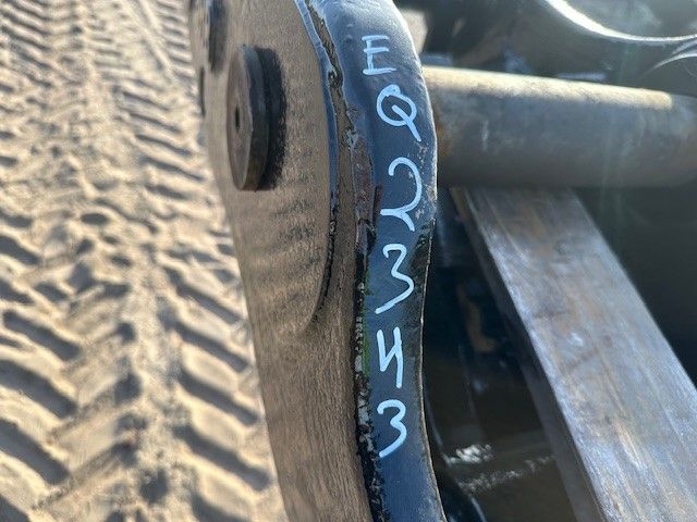 POWER LATCH HYDRAULIC QUICK COUPLER FOR SY365C Photo 5 Thumbnail