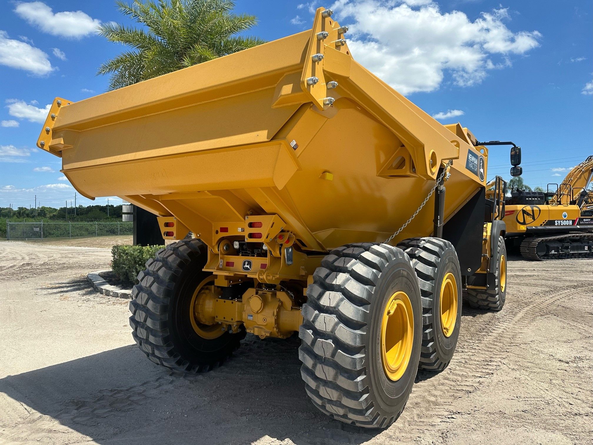 2024 JOHN DEERE 310P Photo 4 Thumbnail