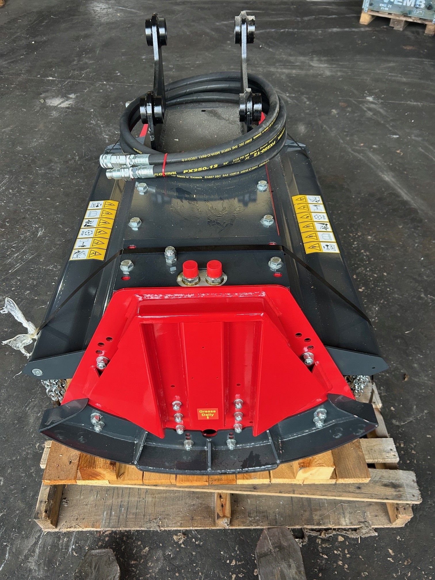 41" HIGH INERTIA MULCHER FOR SY80U Photo 2 Thumbnail