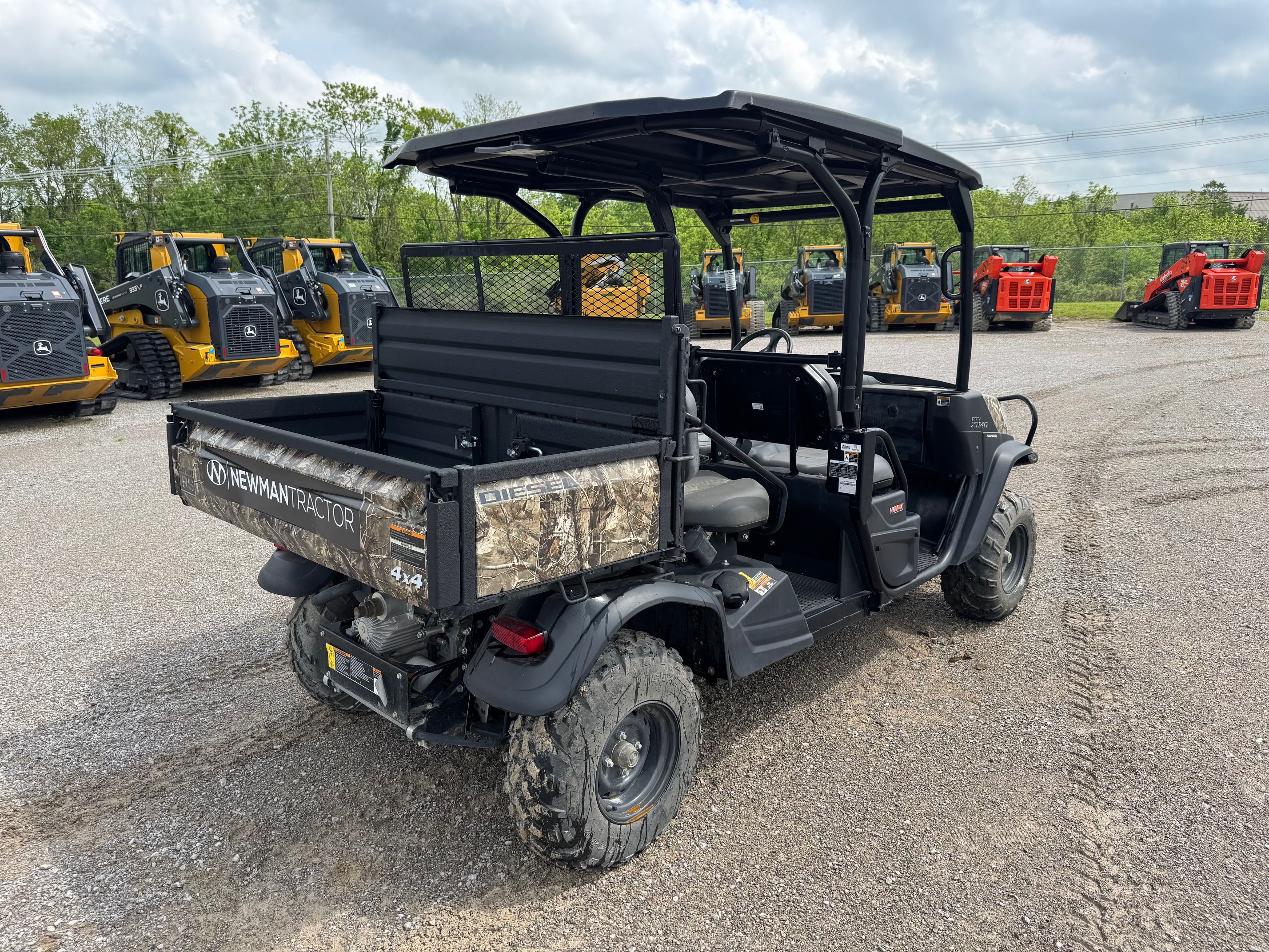 2023 KUBOTA RTV-X1140 Photo 3 Thumbnail