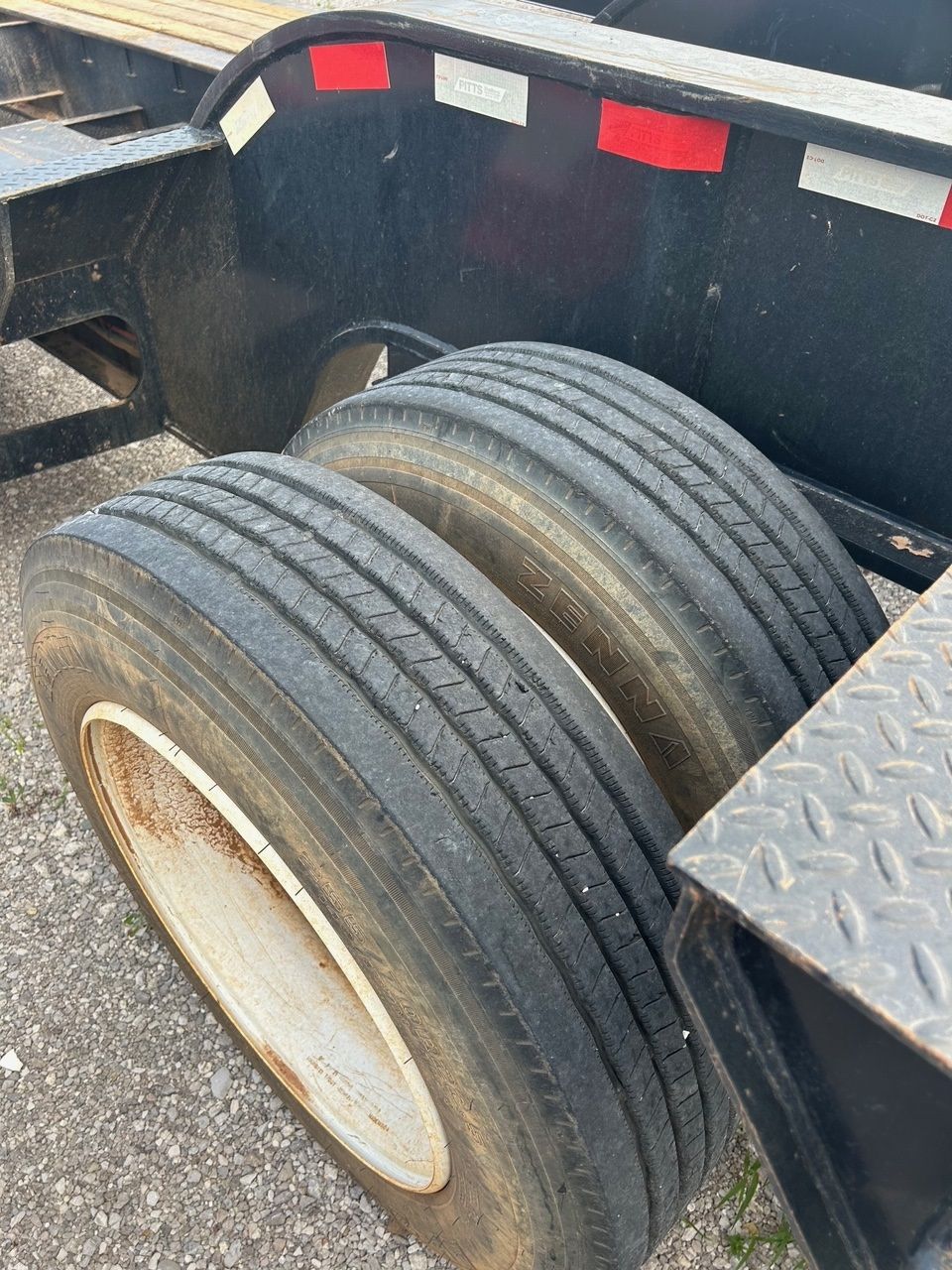 PITTS CONTENDER 55T LOWBOY 53' LONG 26" DECK Photo 7 Thumbnail