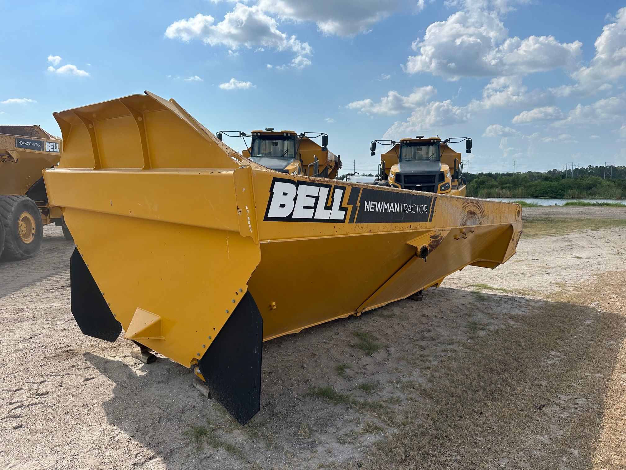 BELL B30E OFFROAD TRUCK BED Photo 6 Thumbnail