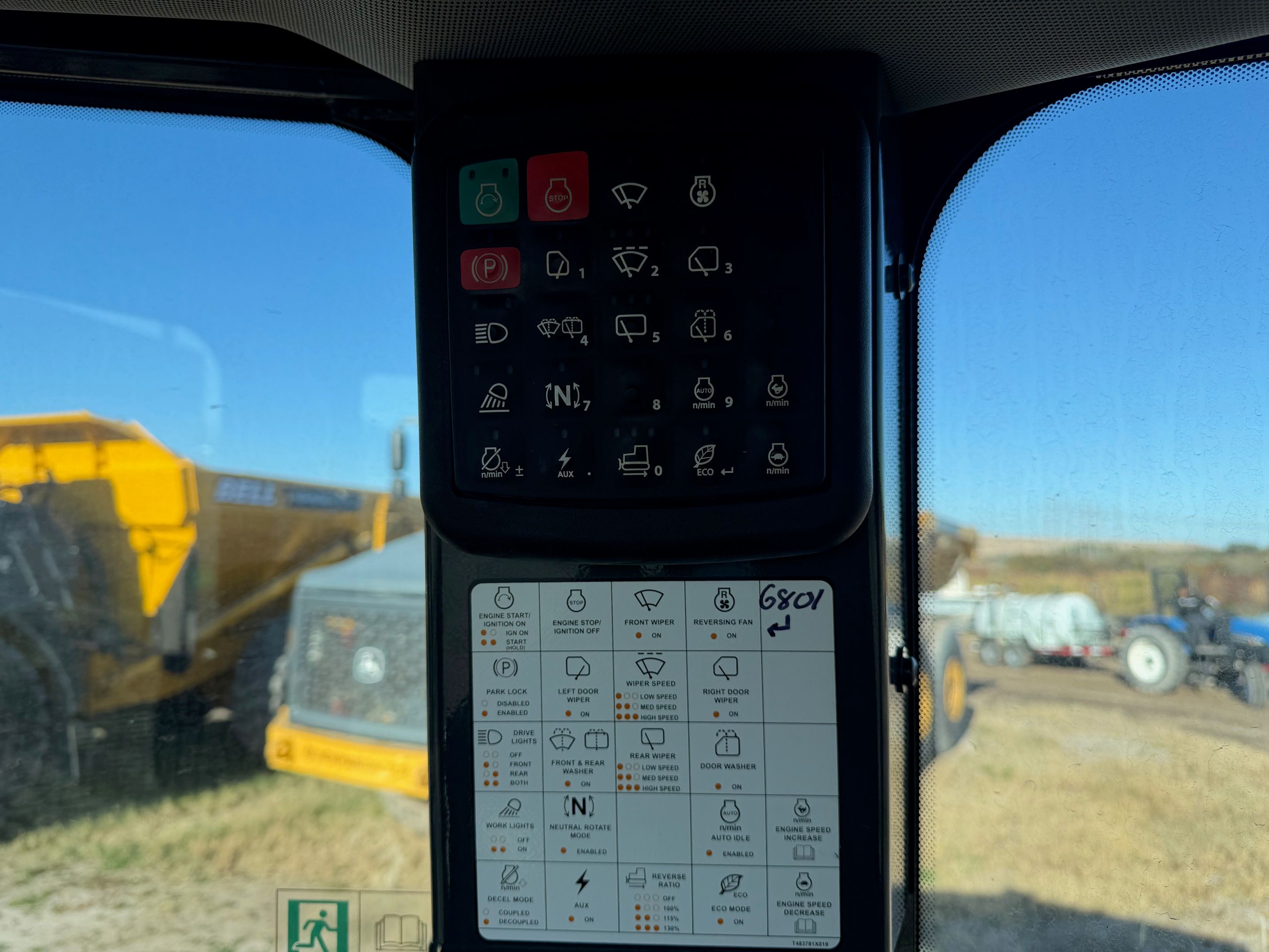 2023 JOHN DEERE 450P LGP Photo 9 Thumbnail