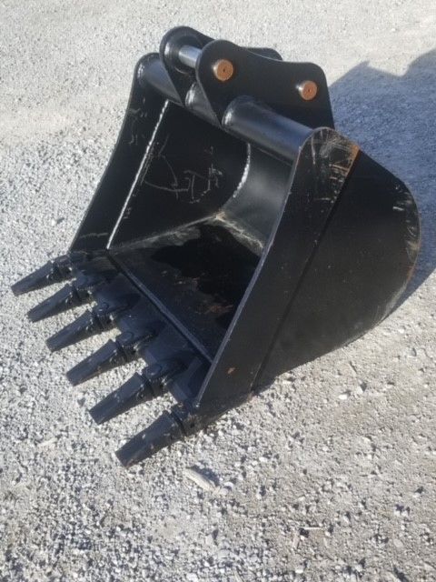 36" EXCAVATOR DIGGING BUCKET 45MM PIN Photo 1 Thumbnail
