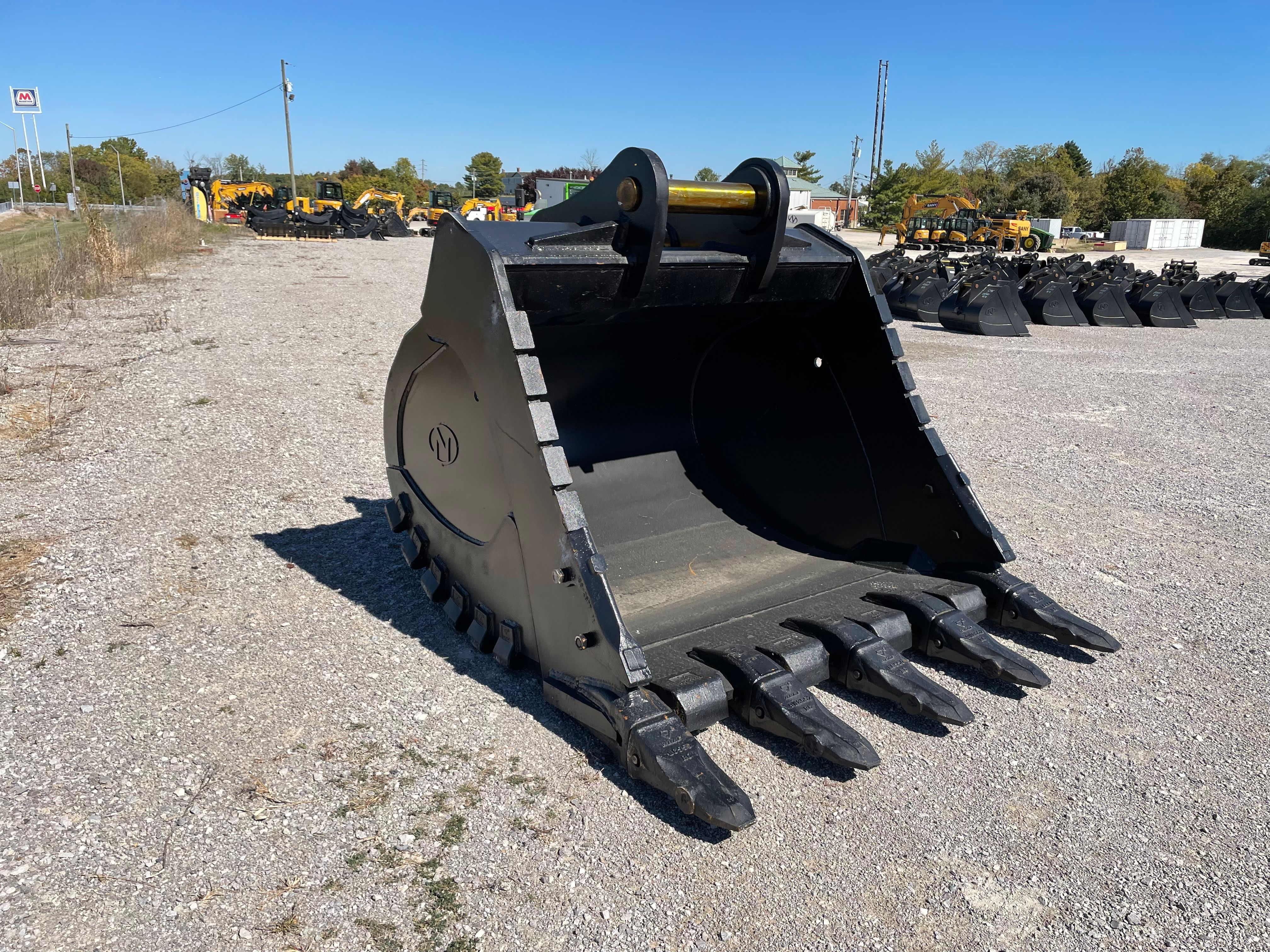 72" ROCK BUCKET FOR SY500H Photo 2 Thumbnail