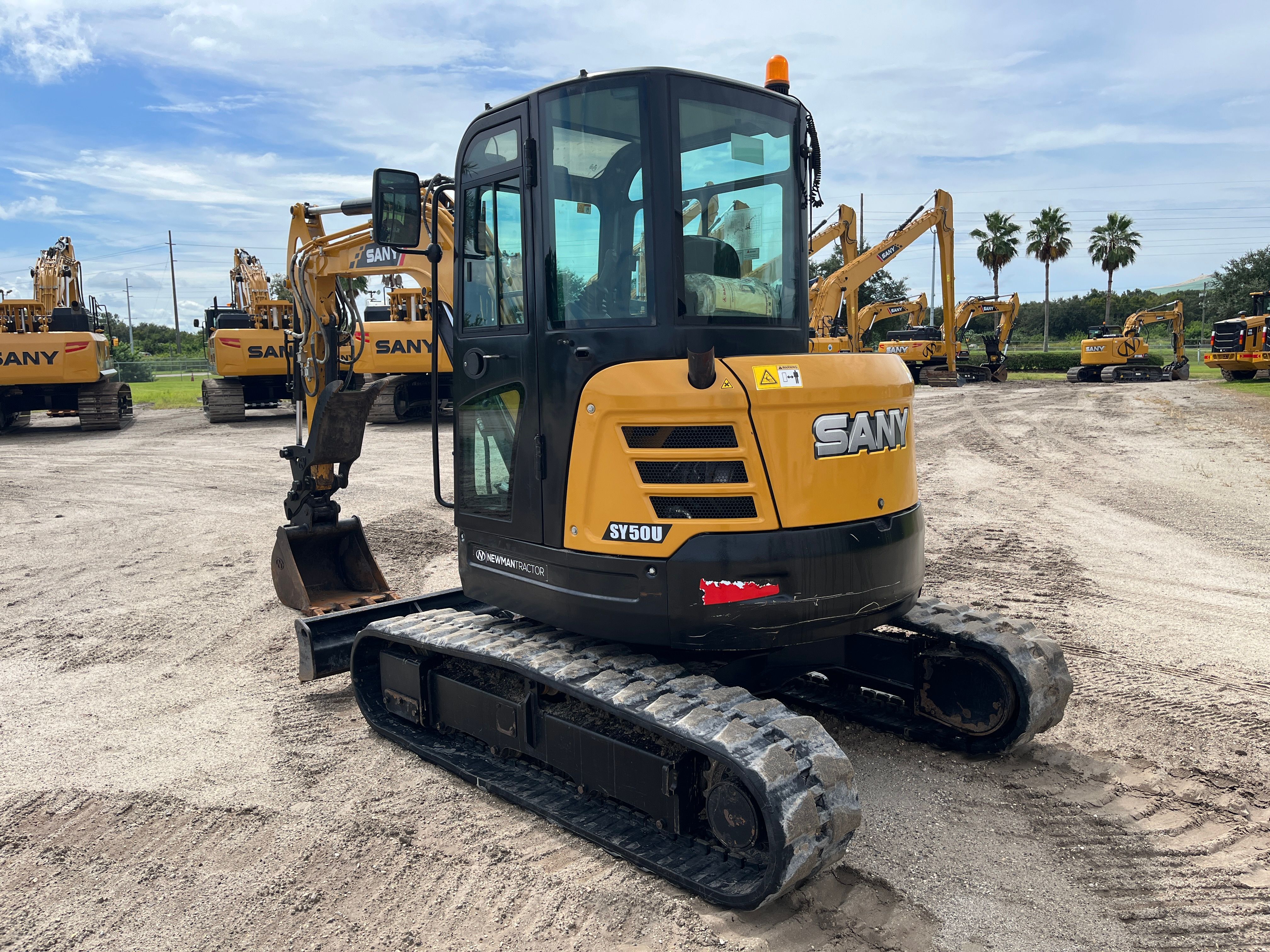 2023 SANY SY50U Photo 3 Thumbnail