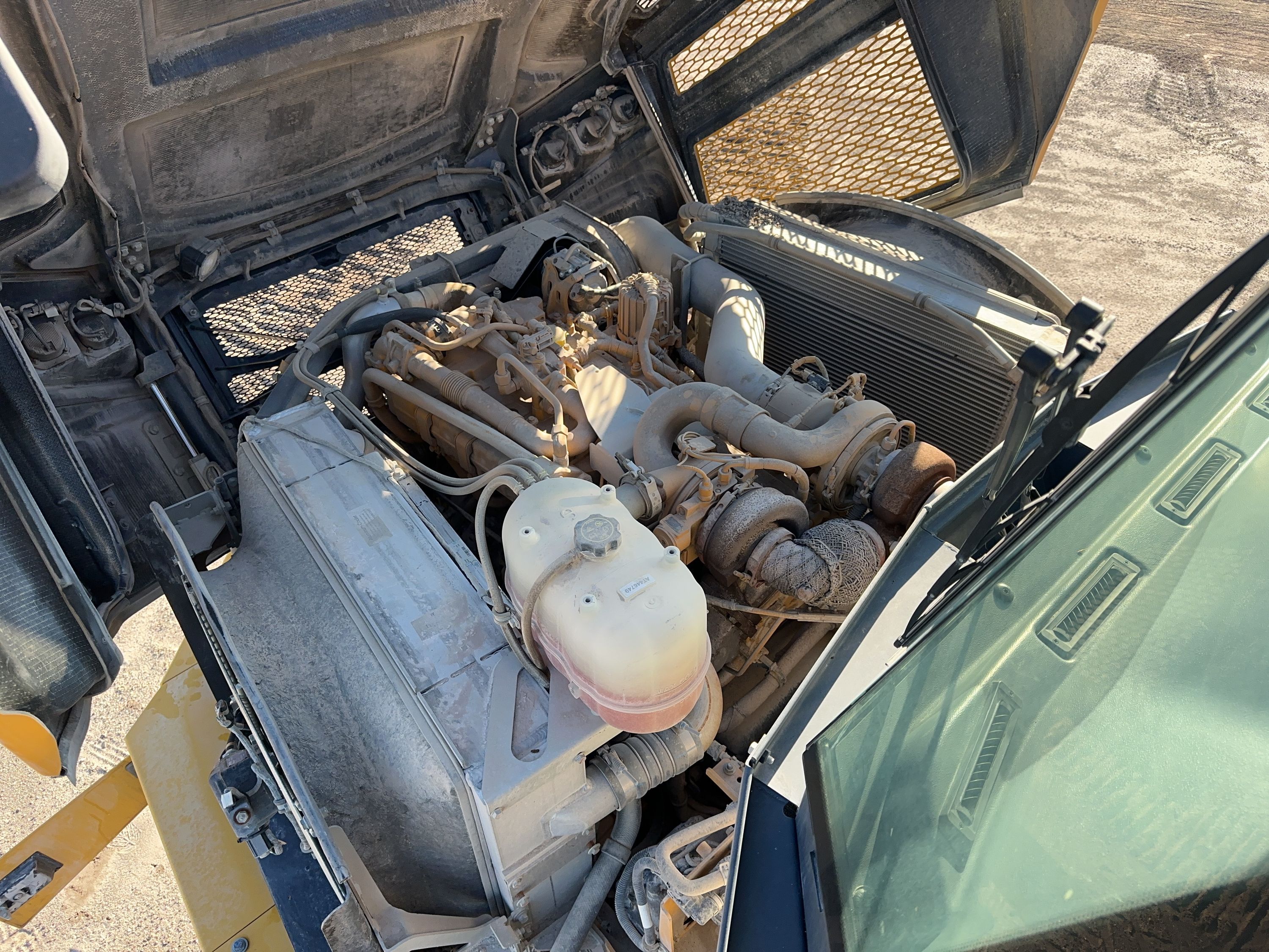 2024 JOHN DEERE 310P Photo 19 Thumbnail