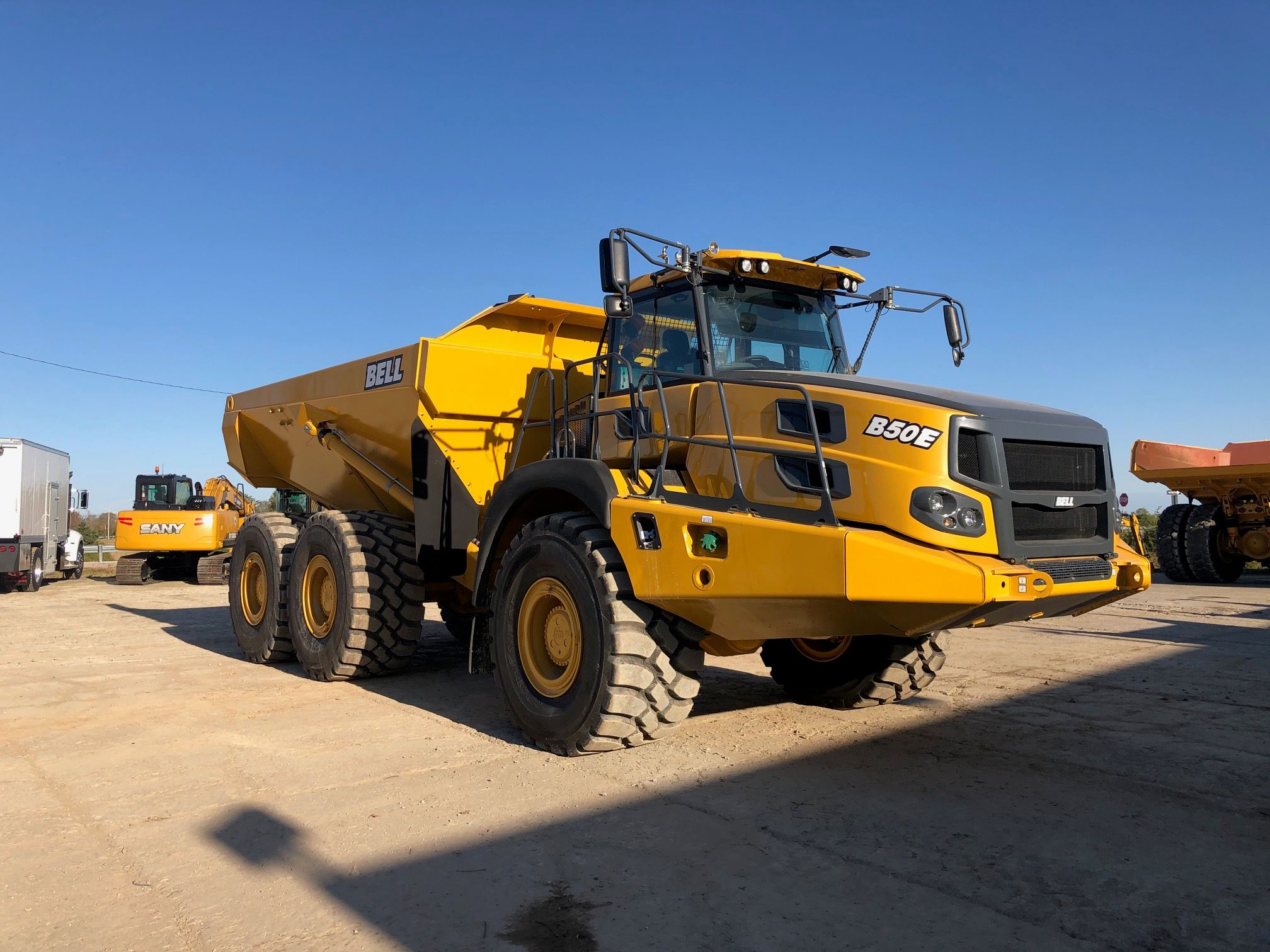 2019 BELL B50E ARTICULATED DUMP TRUCK | Newman Tractors | Heavy ...