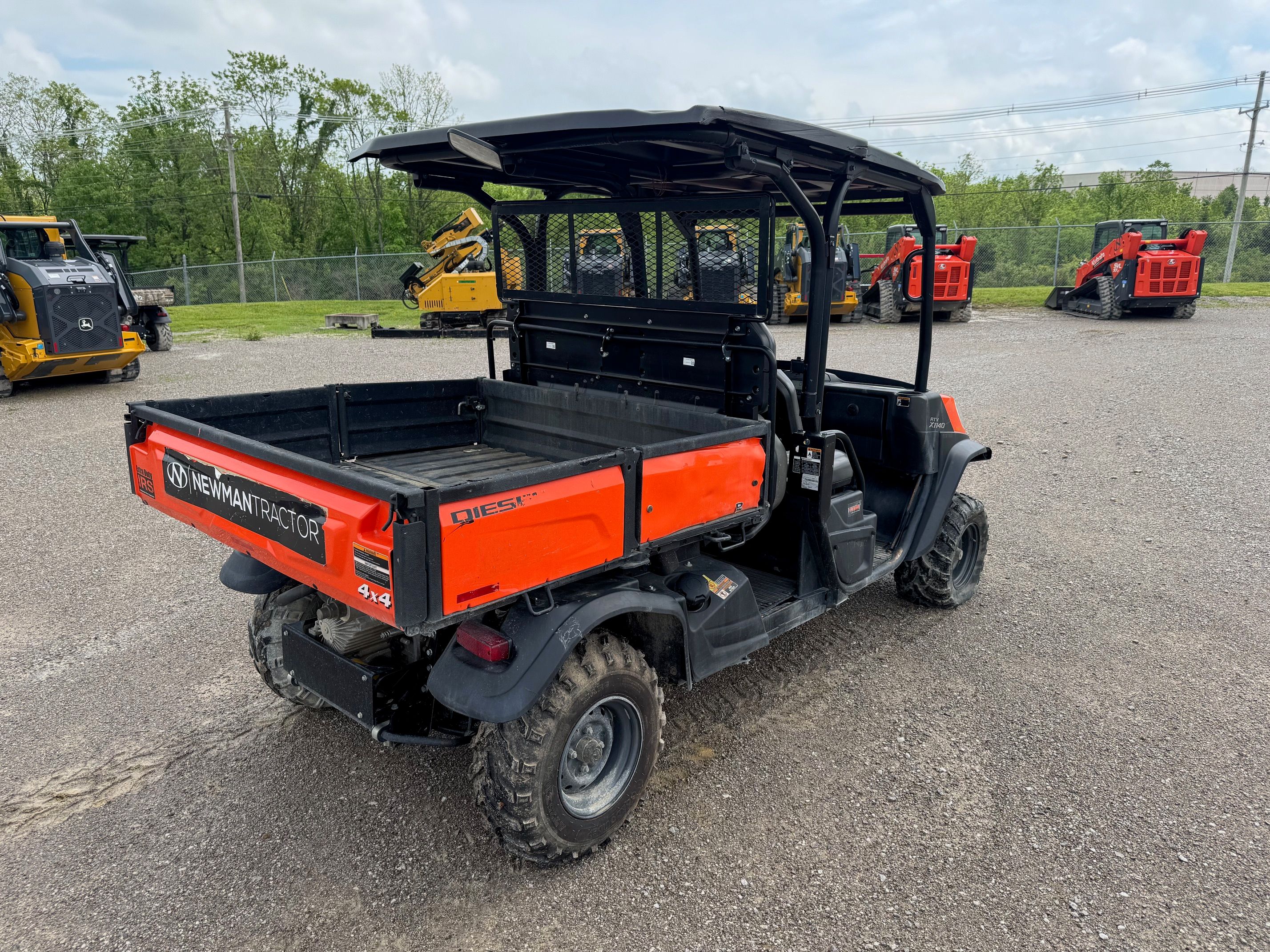 2023 KUBOTA RTV-X1140 Photo 3 Thumbnail