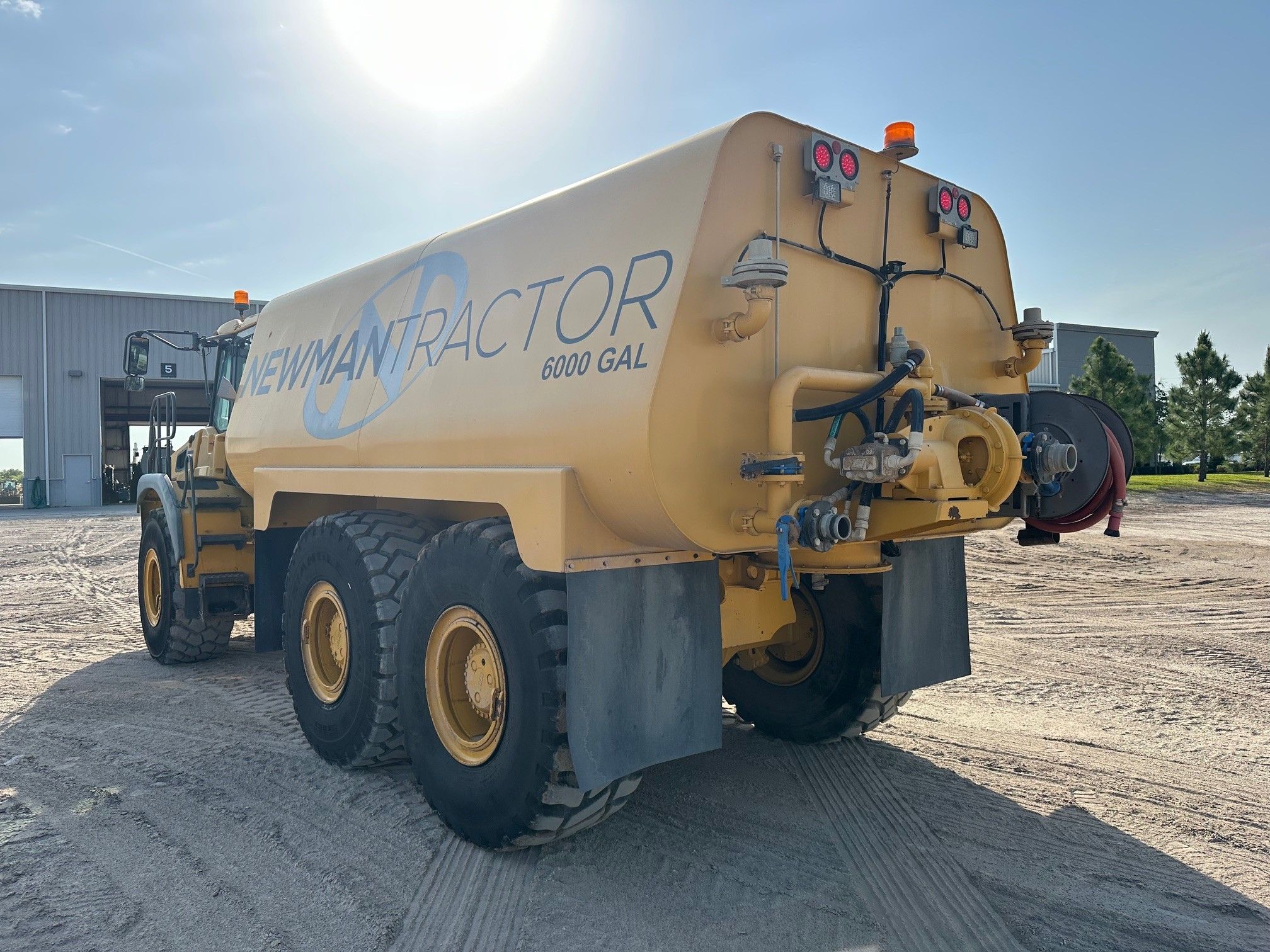 2014 BELL B30E Photo 3 Thumbnail