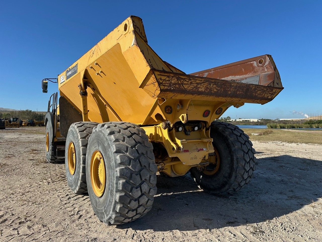 2018 BELL B40E Photo 3 Thumbnail