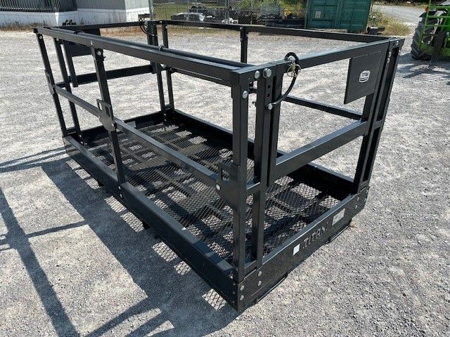 4x7'8" WORK PLATFORM FOR TELEHANDLER Photo 3 Thumbnail
