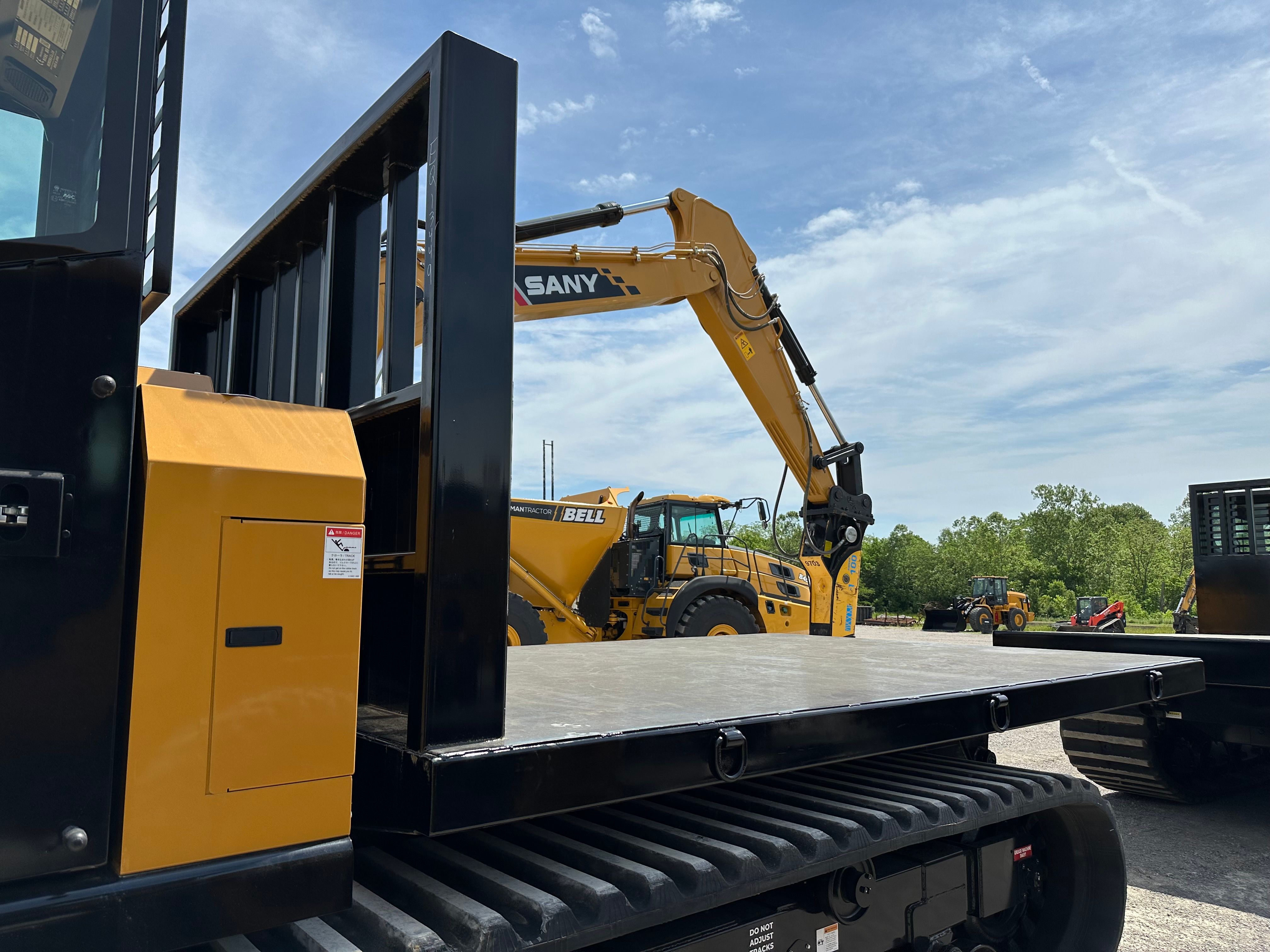 MOROOKA MST 110C CRAWLER CARRIER FLAT BED Photo 2 Thumbnail