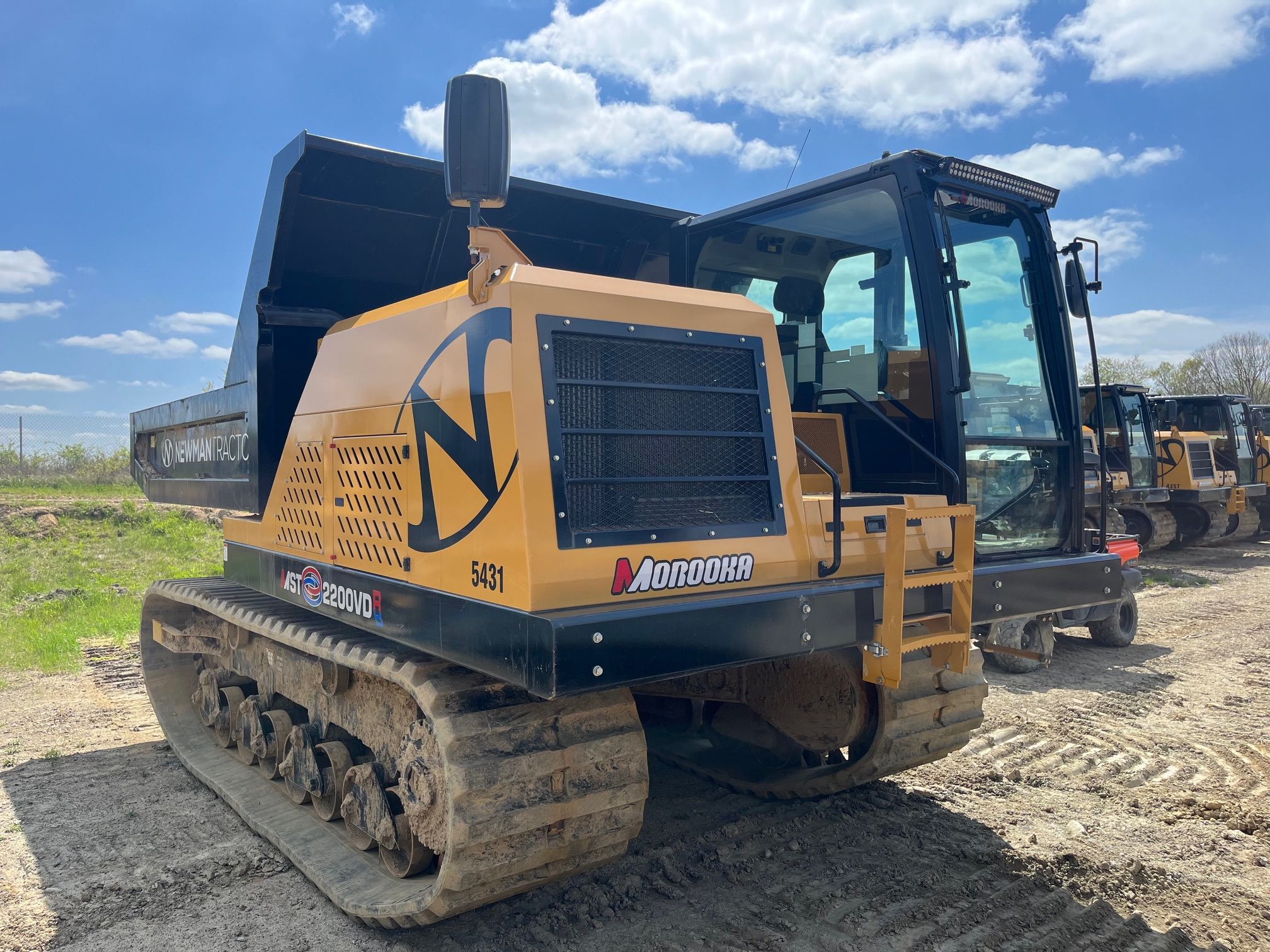 2022 MOROOKA MST 2200VDR Photo 4 Thumbnail