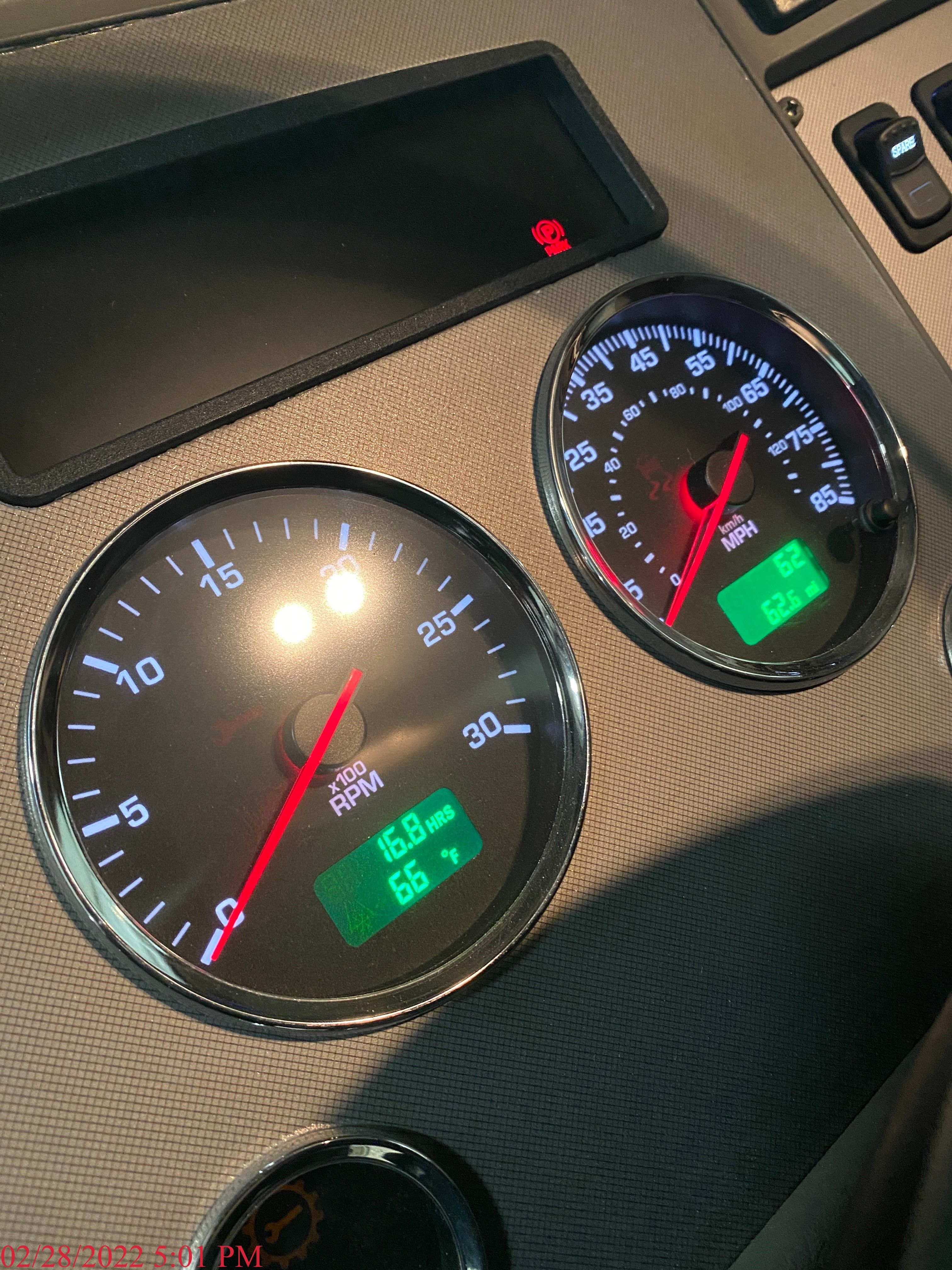 2022 KENWORTH T270 Photo 8 Thumbnail